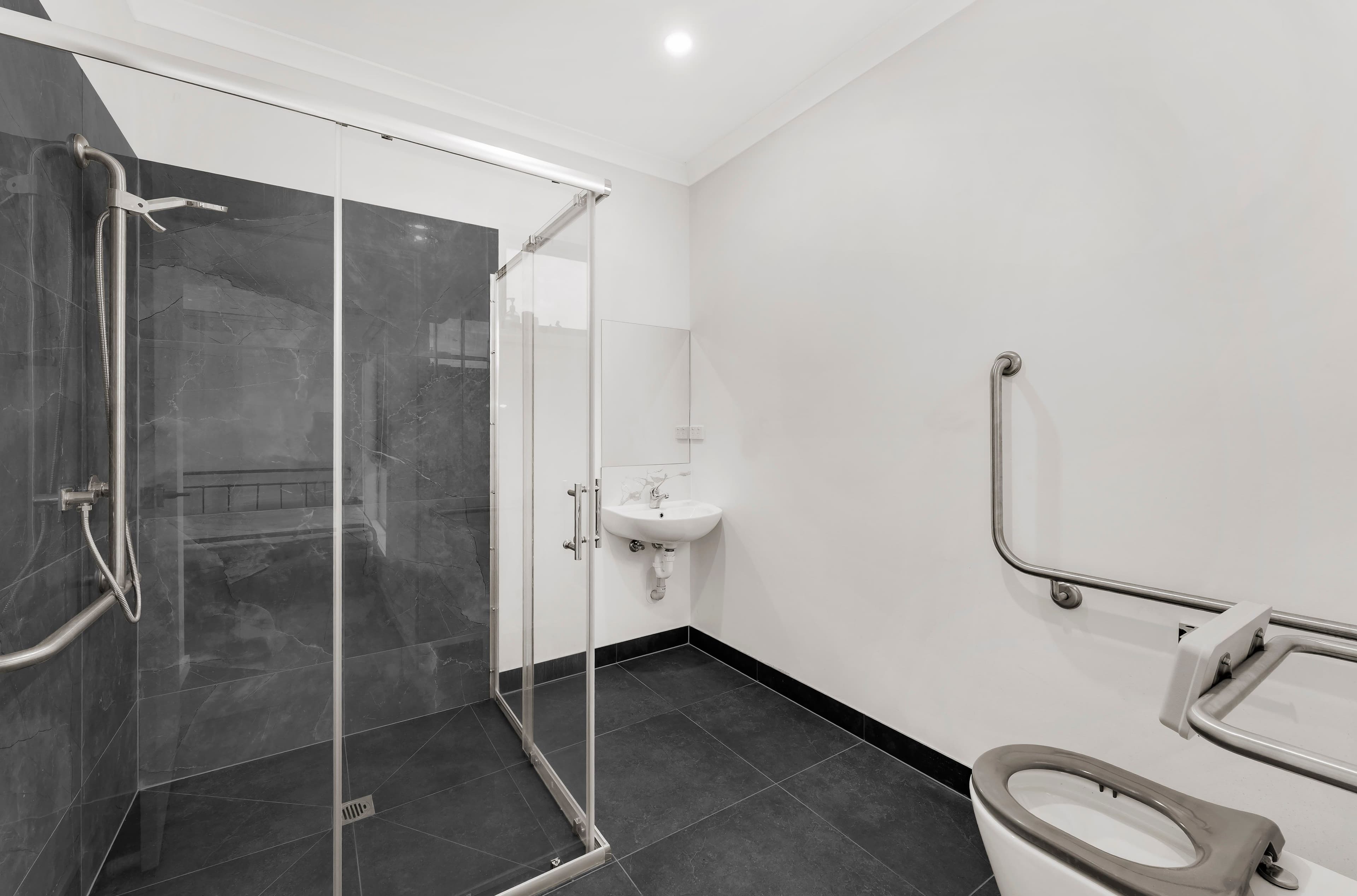 13 Thompson Street, Clayton VIC 3168, Clayton - Thumbnail 8