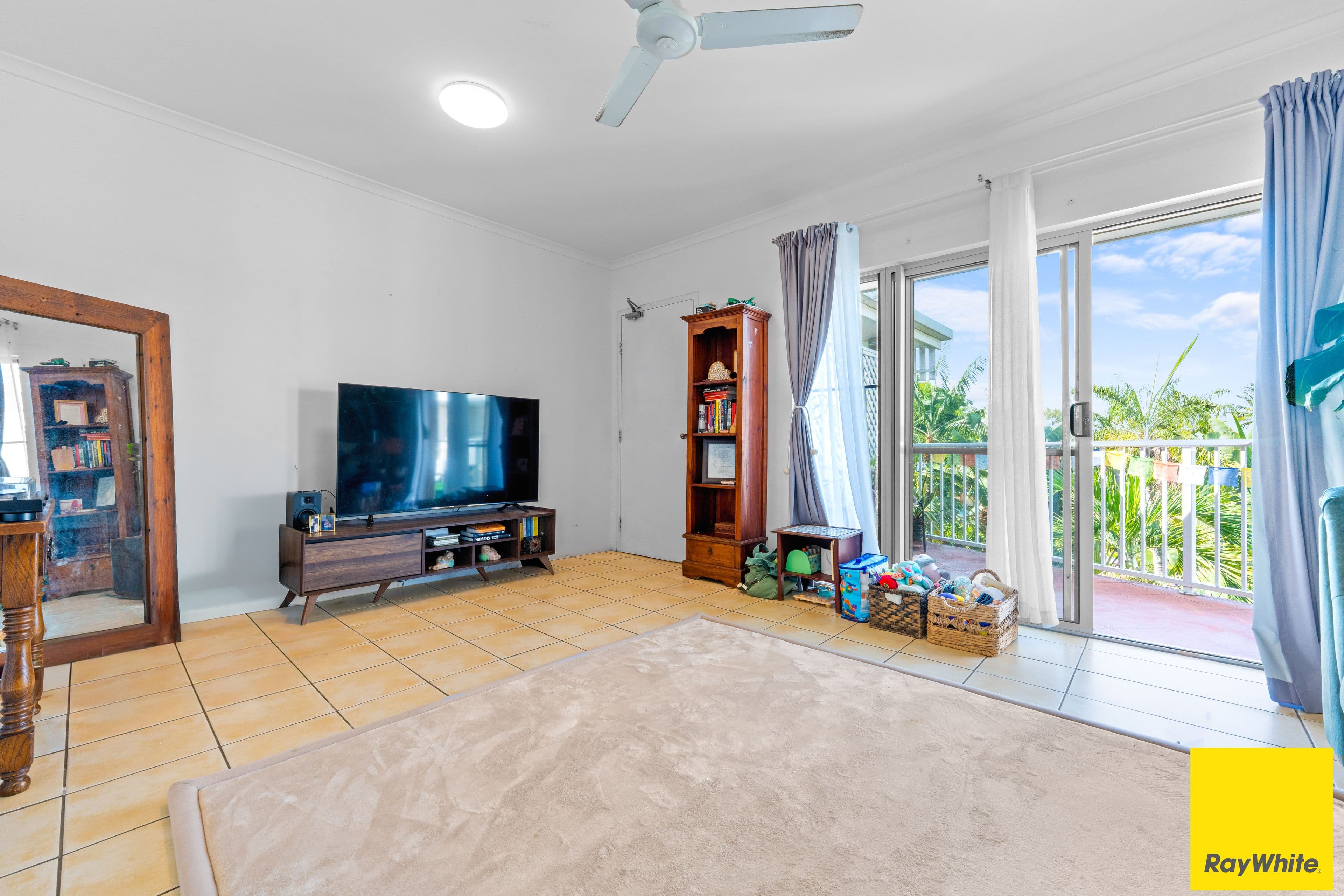 129-135 Oleander Street, Holloways Beach QLD 4878, Holloways Beach - Thumbnail 3