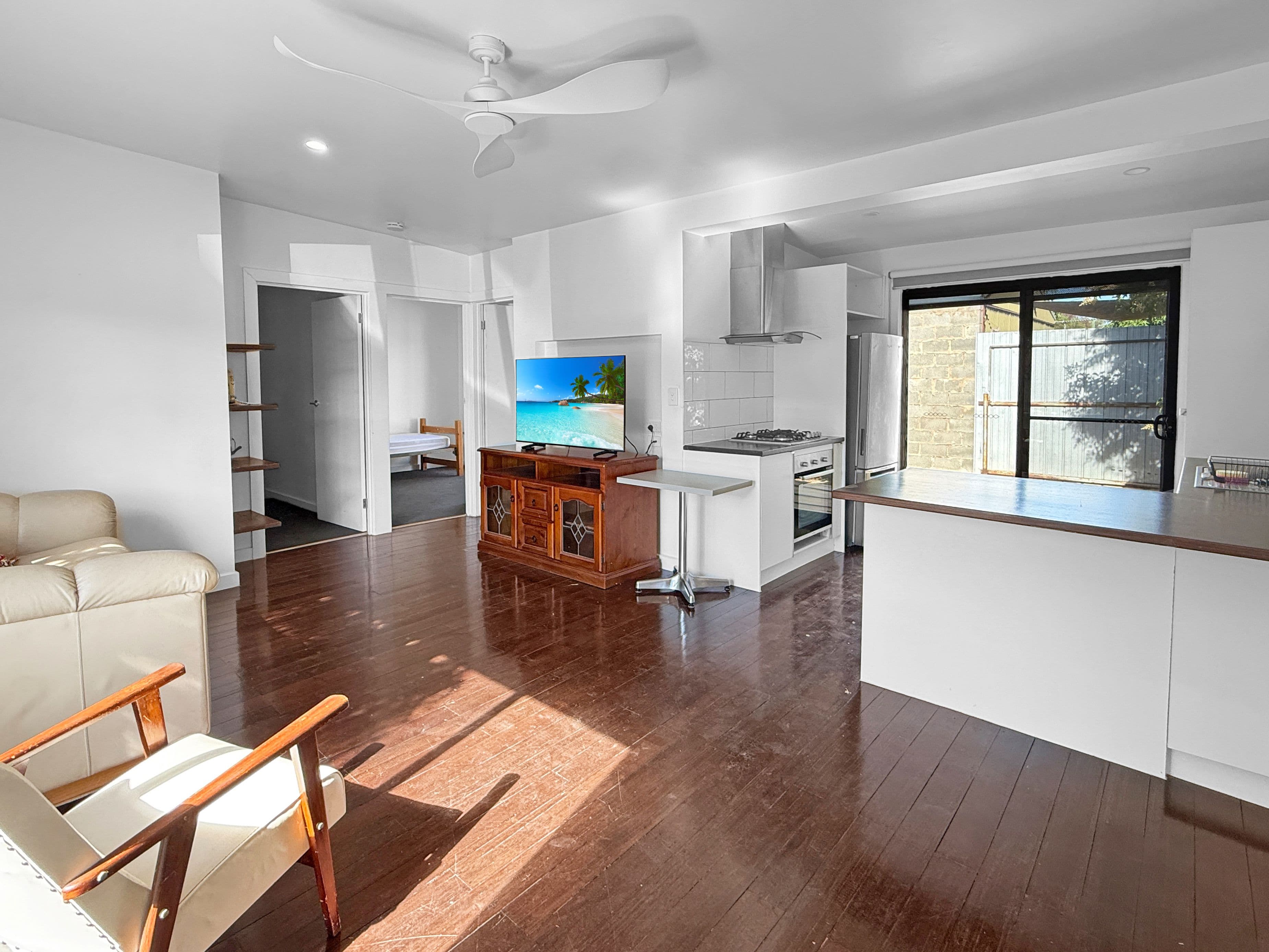 3/6 Charman Avenue, Euroa VIC 3666, Euroa - Thumbnail 3