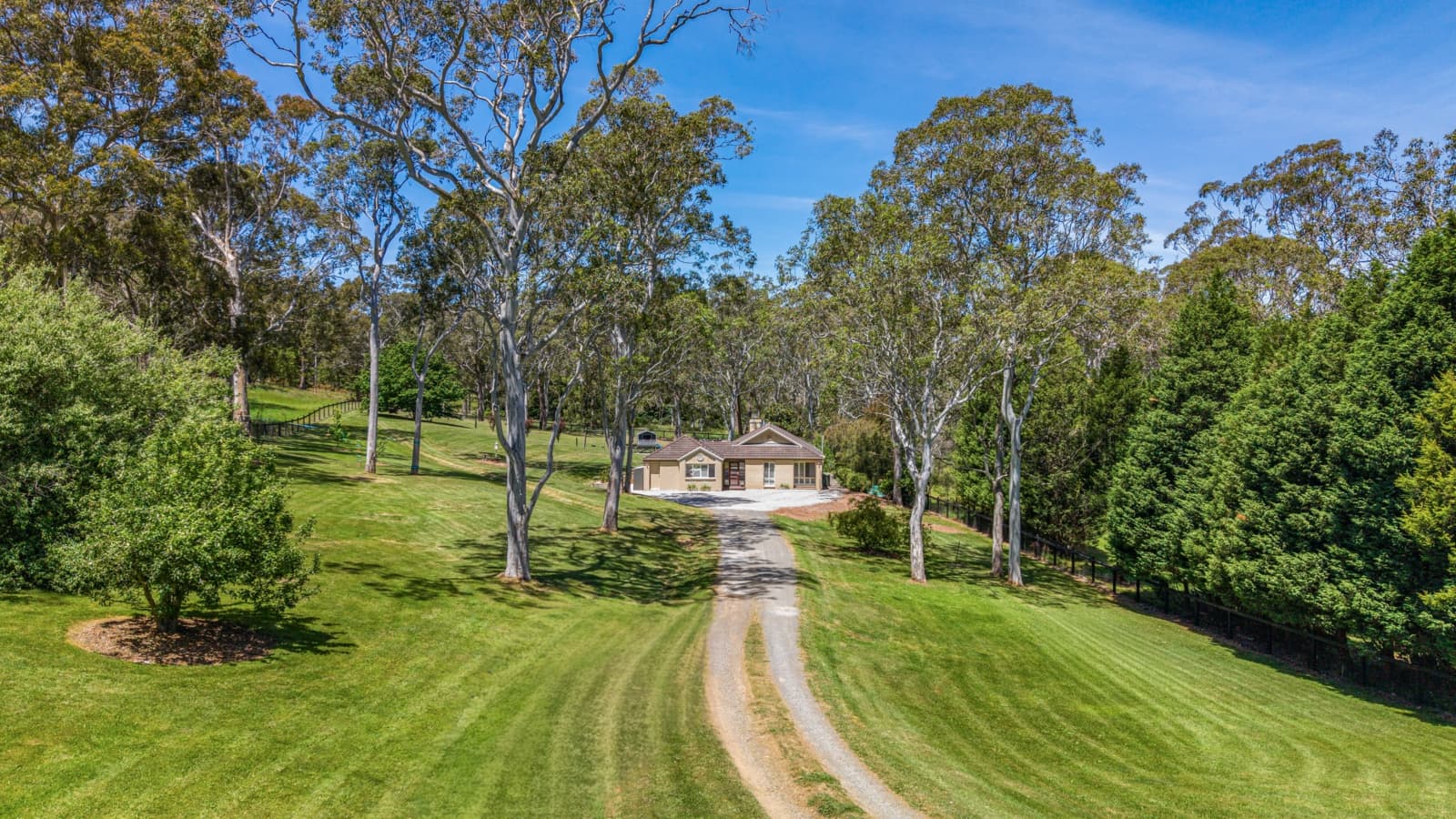 9 Cowpastures Road,Bowral, Bowral - Thumbnail 2