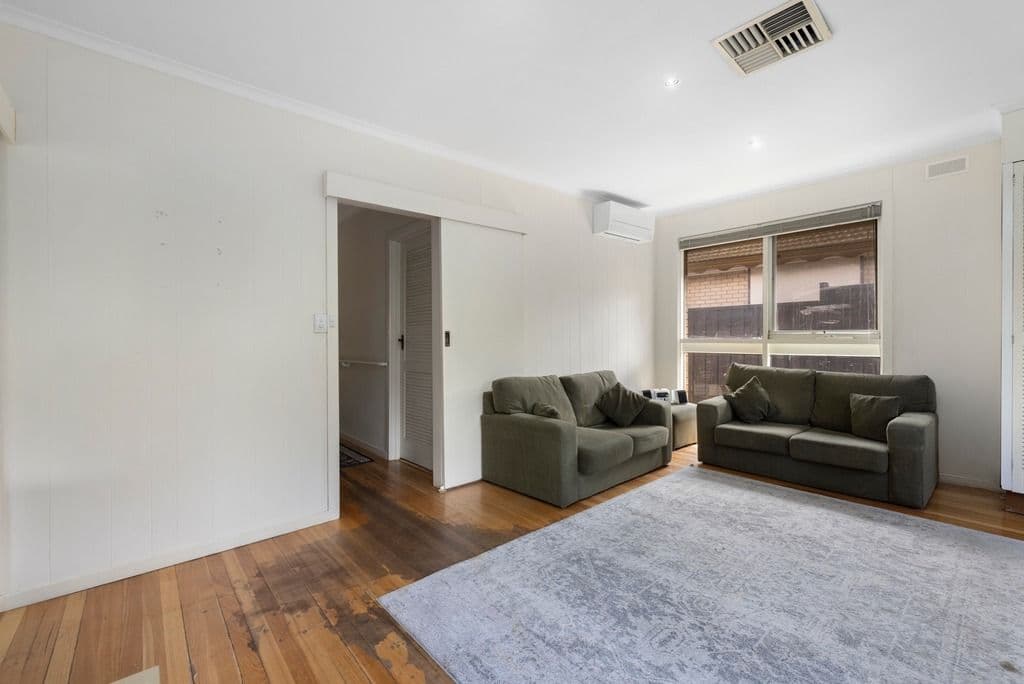 11 Chapel Street, Glen Waverley VIC 3150, Glen Waverley - Thumbnail 5