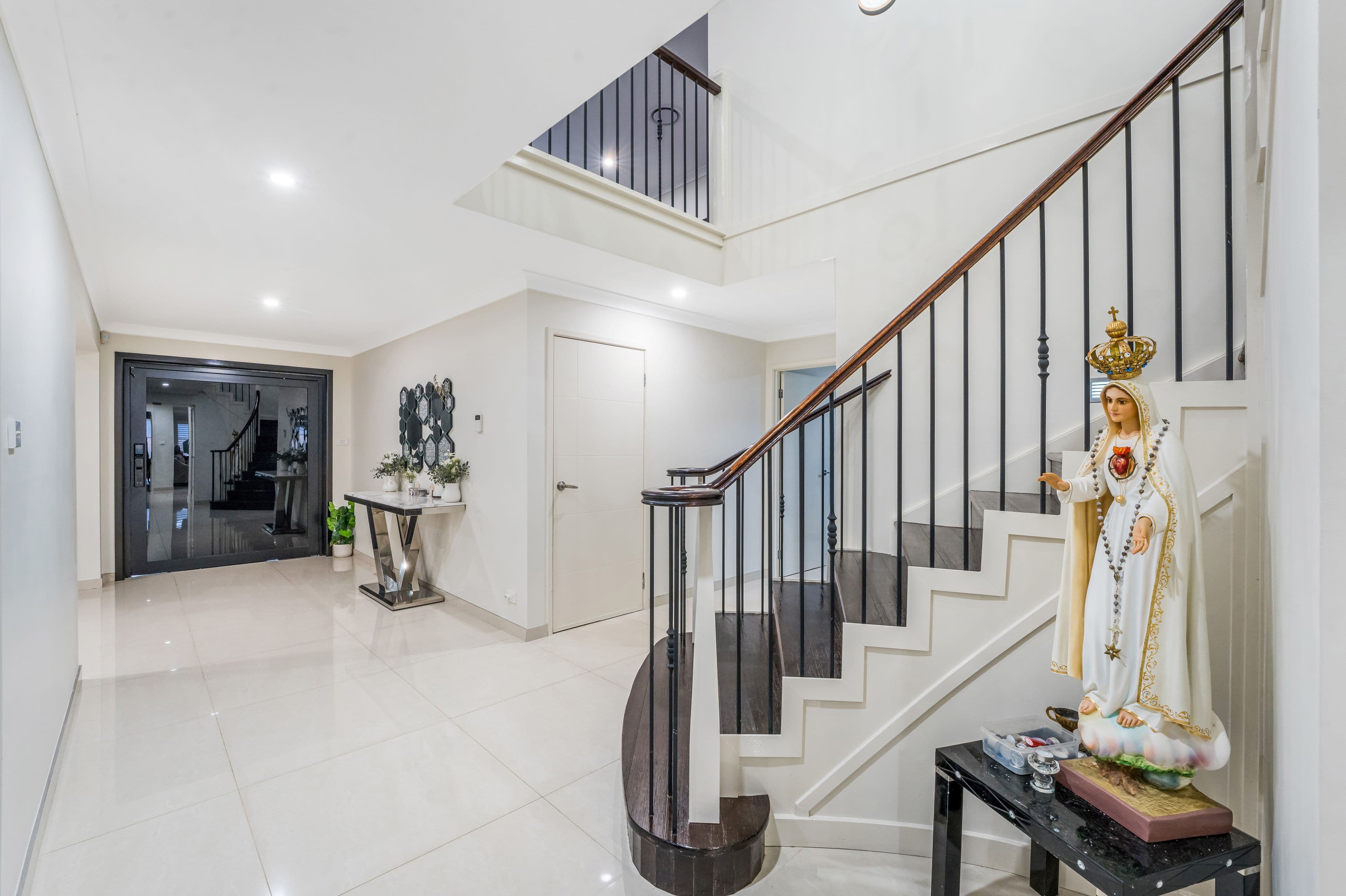 6 Joseph Wild Road, Carnes Hill NSW 2171, Carnes Hill - Thumbnail 7