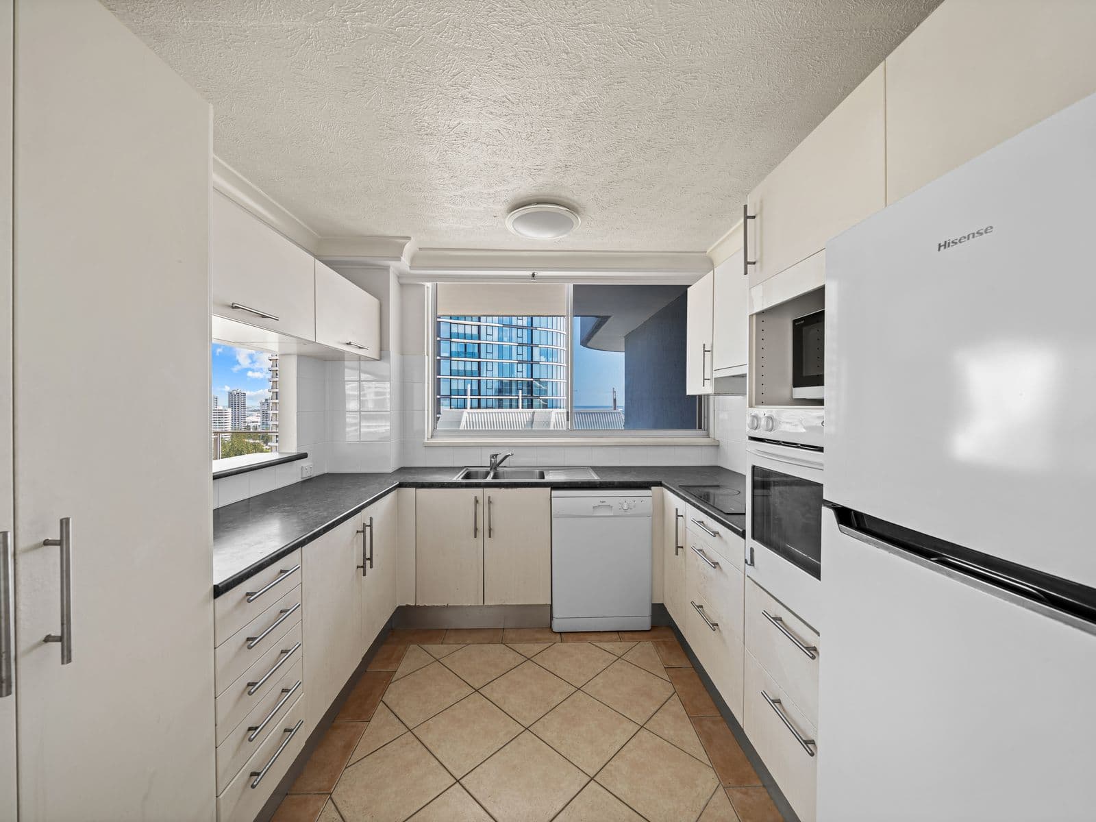 3540 Main Beach Parade, Main Beach - Thumbnail 7