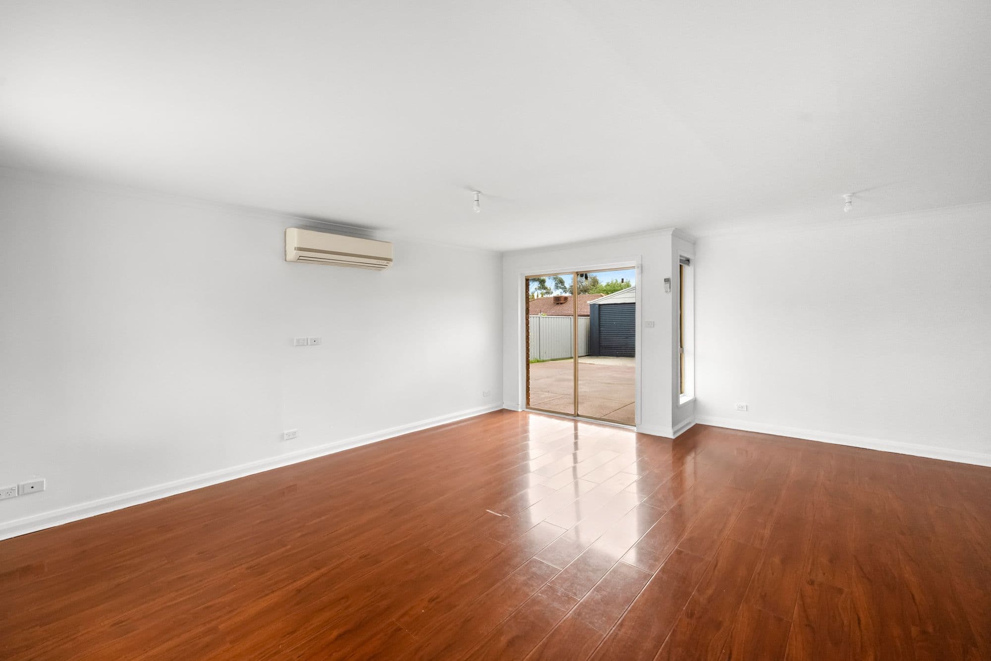 1 Greenshank Court, Werribee VIC 3030, Werribee - Thumbnail 5