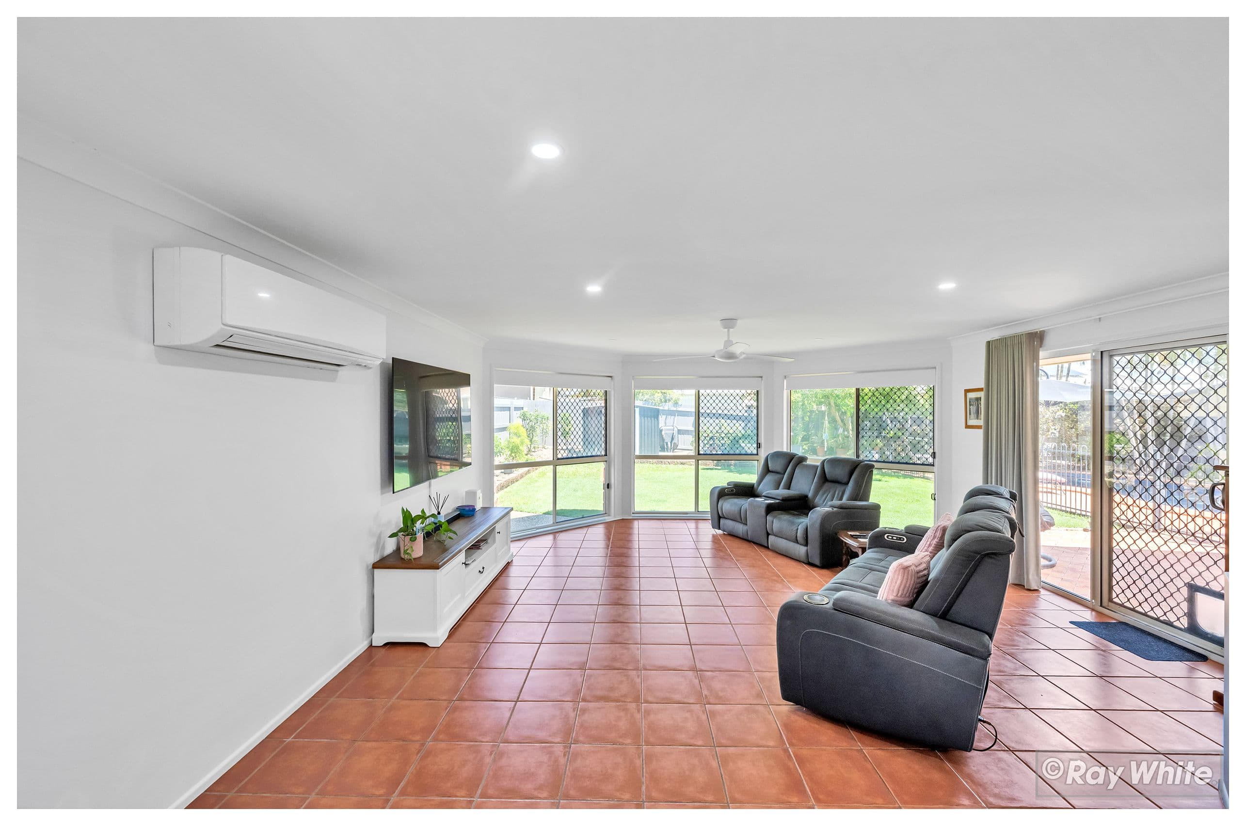 16 Brookside Avenue, Norman Gardens QLD 4701, Norman Gardens - Thumbnail 8