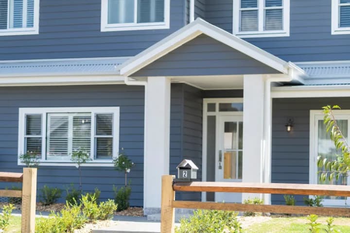 2 Betty Close, Bowral, Bowral - Image 1