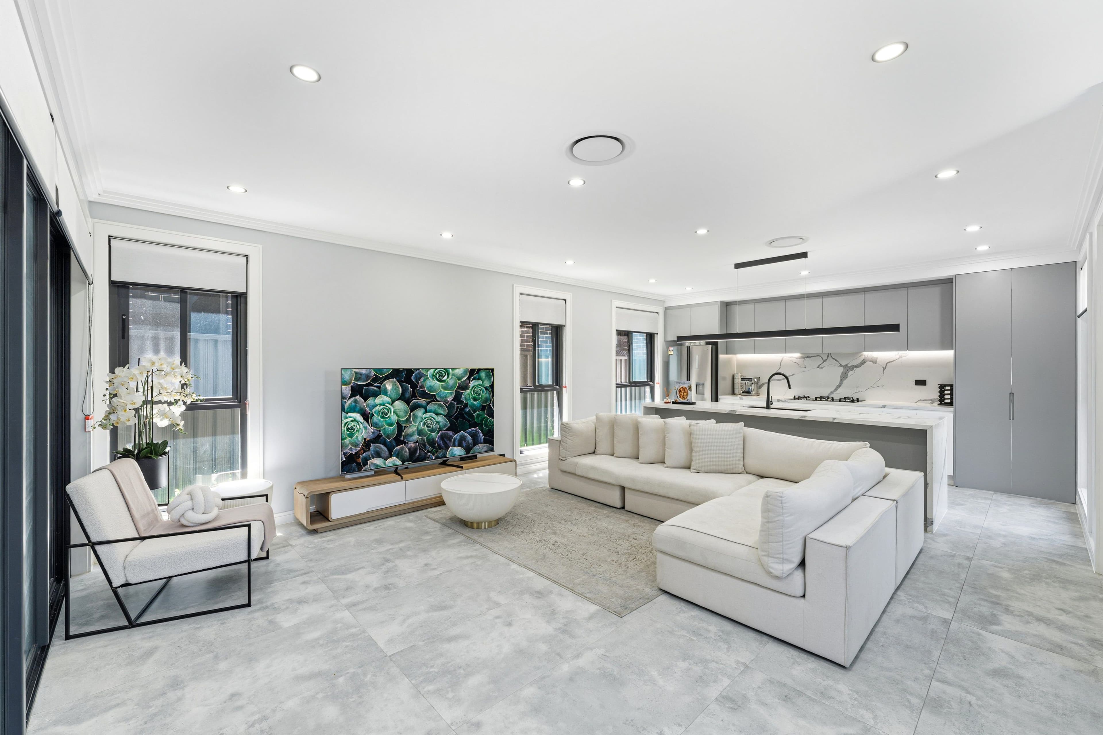 16 Caley Road, Bradbury NSW 2560, Bradbury - Thumbnail 2