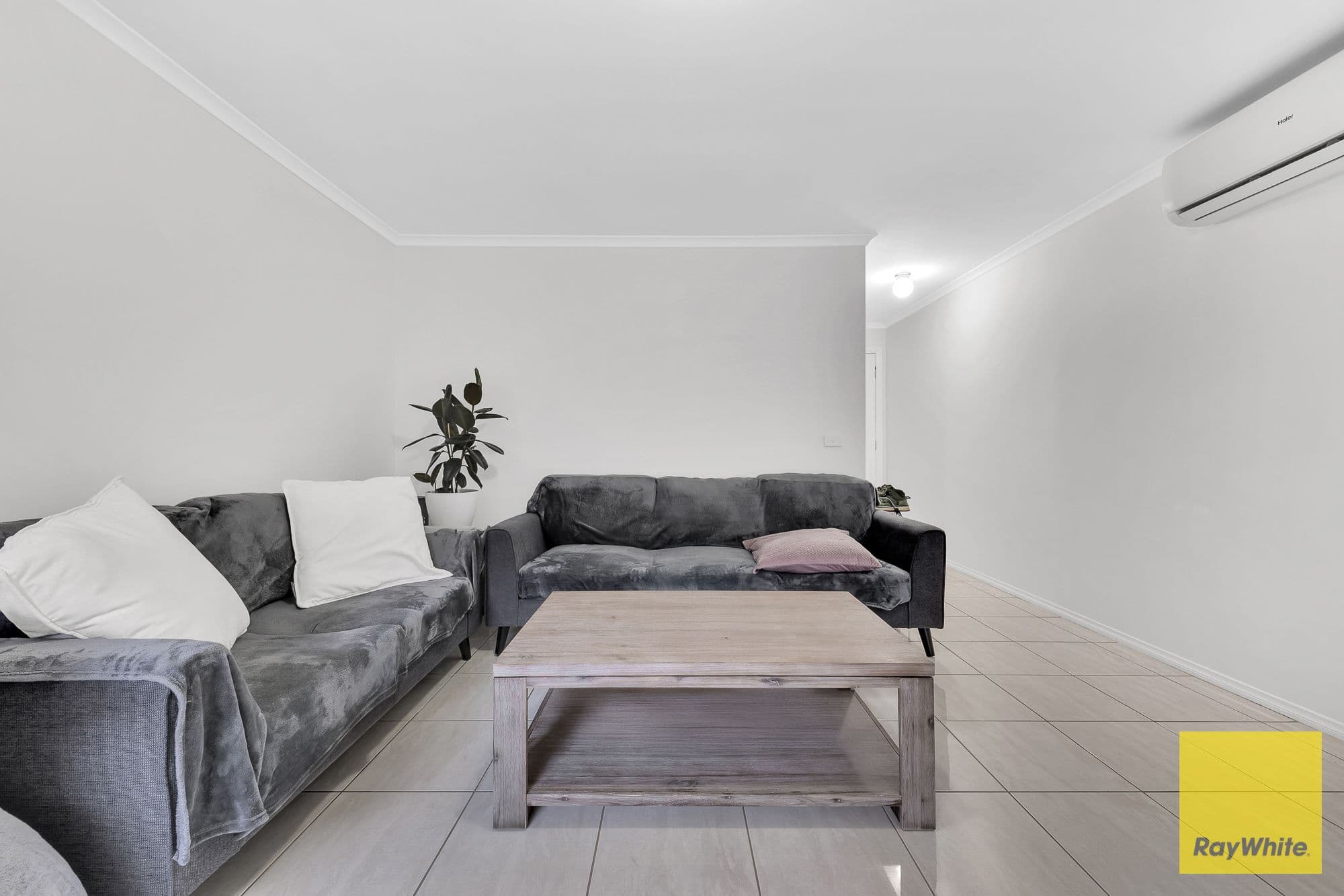 6 Harrier Street, Werribee VIC 3030, Werribee - Thumbnail 5