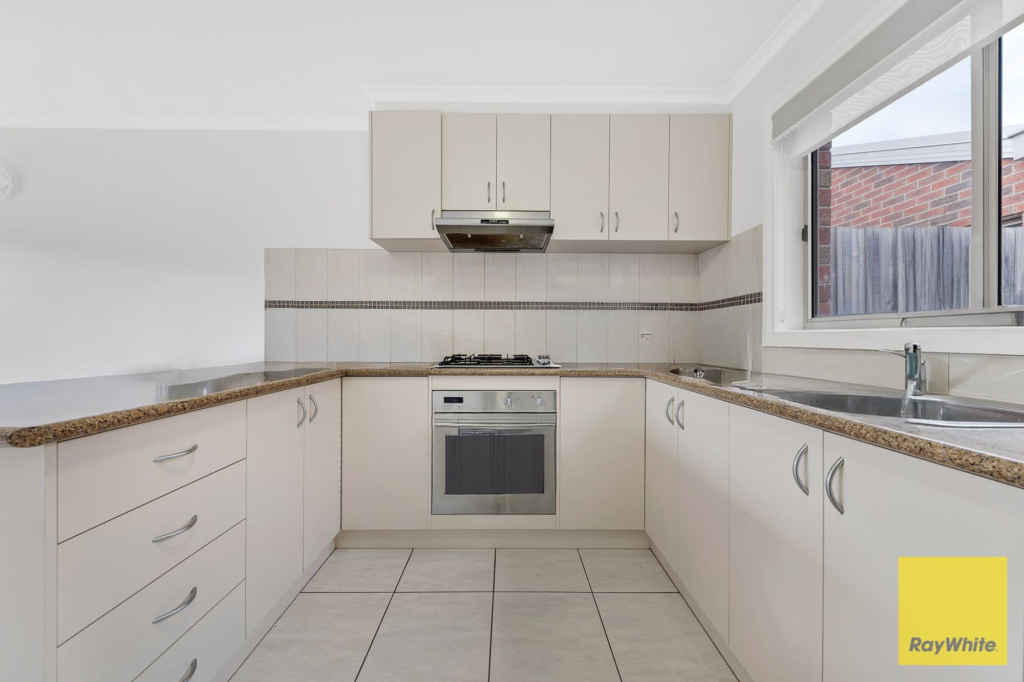 6 Harrier Street, Werribee VIC 3030, Werribee - Thumbnail 8