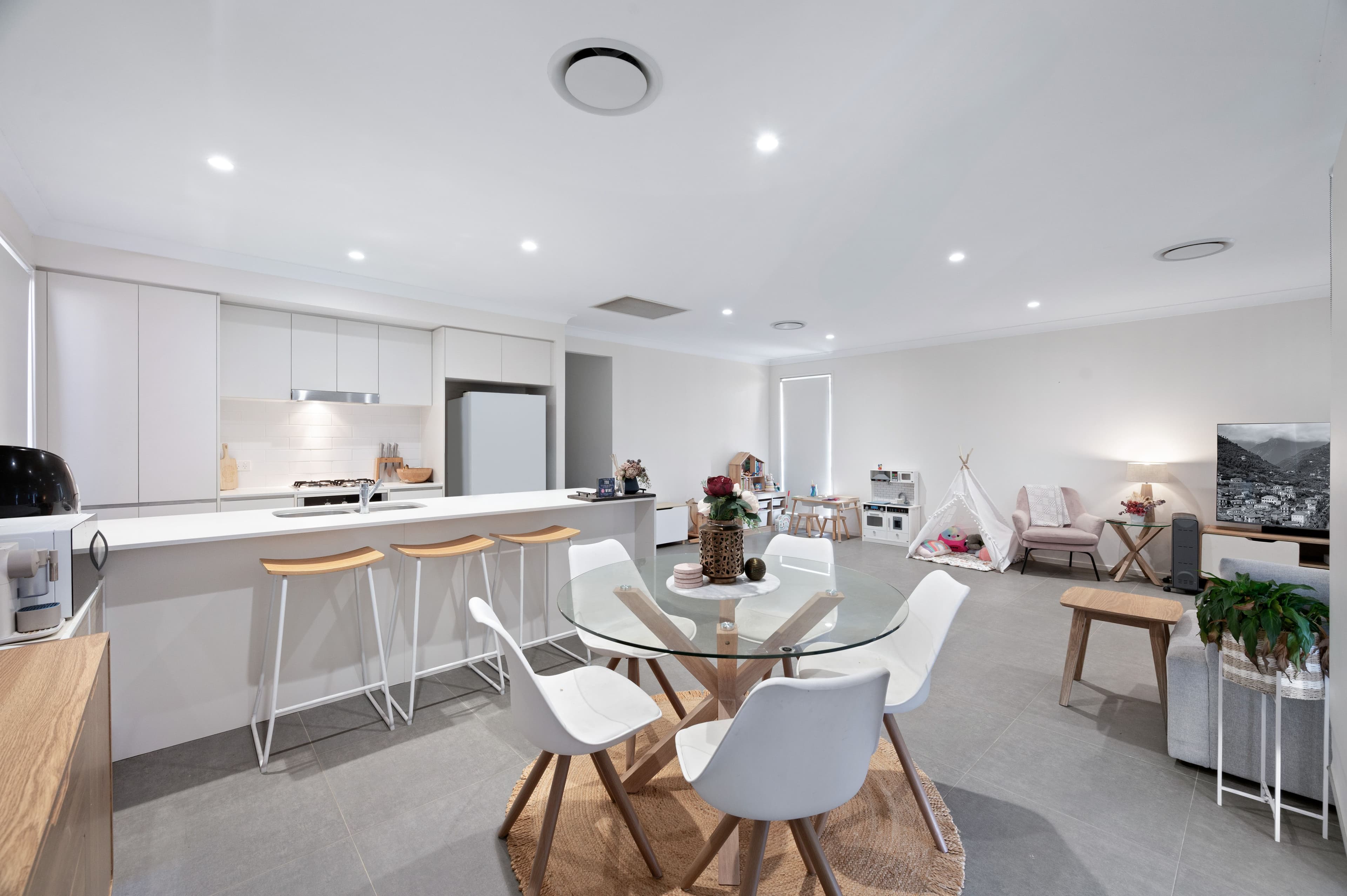 31 Barrett Street, Gregory Hills NSW 2557, Gregory Hills - Thumbnail 4