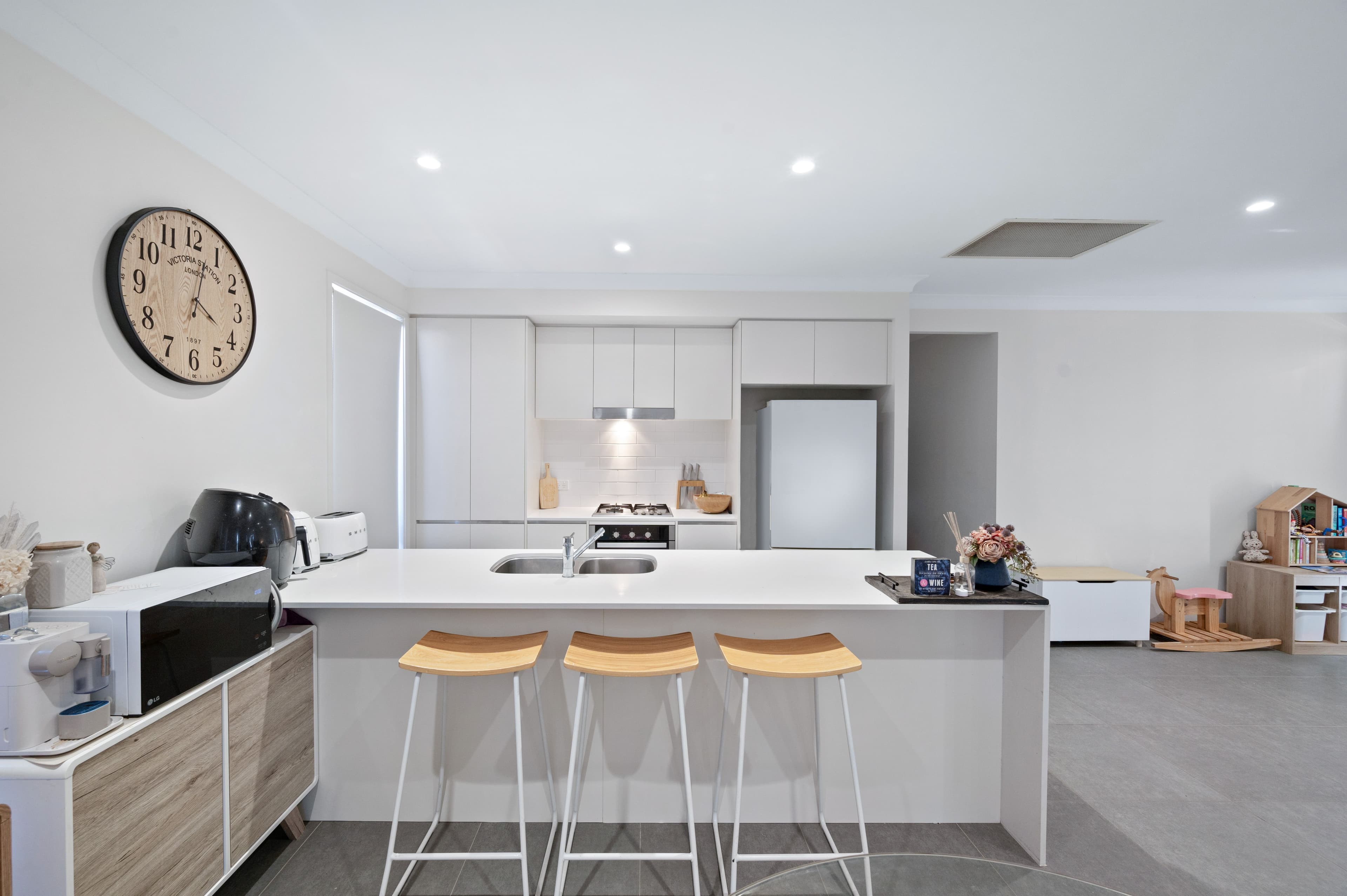 31 Barrett Street, Gregory Hills NSW 2557, Gregory Hills - Thumbnail 5