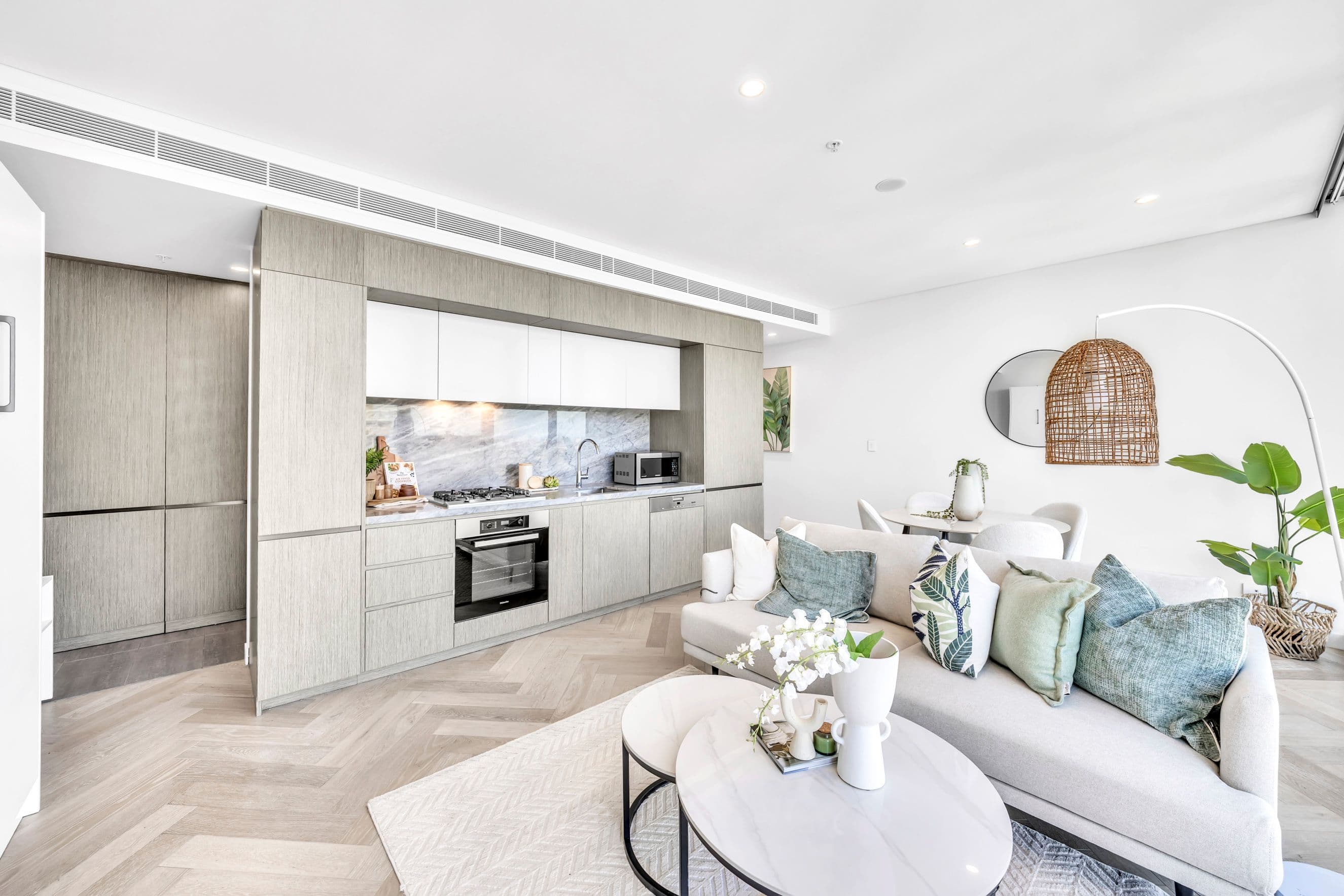 117 Bathurst Street, Sydney - Thumbnail 2