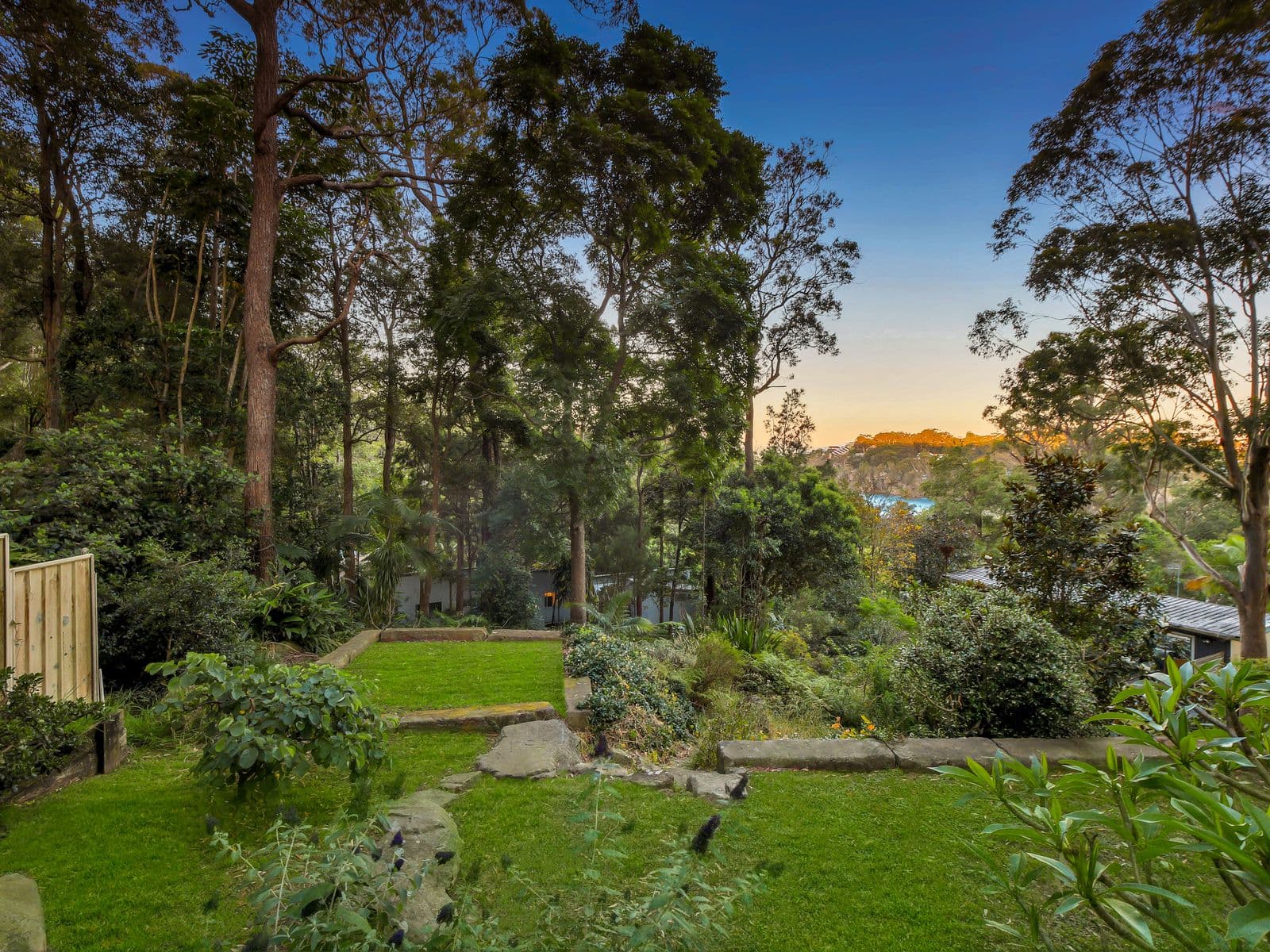 169 Hillside Road, Avoca Beach - Thumbnail 3