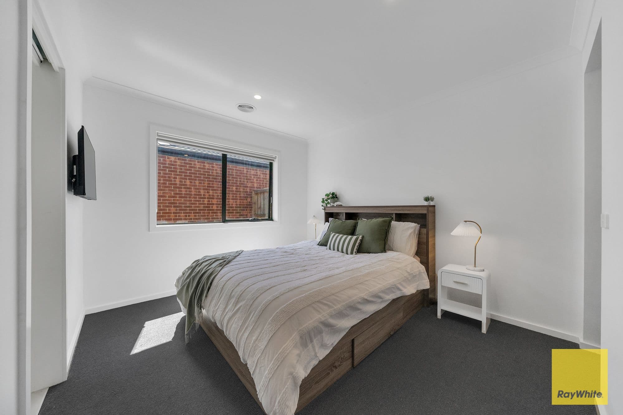 5 Sicily Avenue, DEANSIDE VIC 3336, Deanside - Thumbnail 7