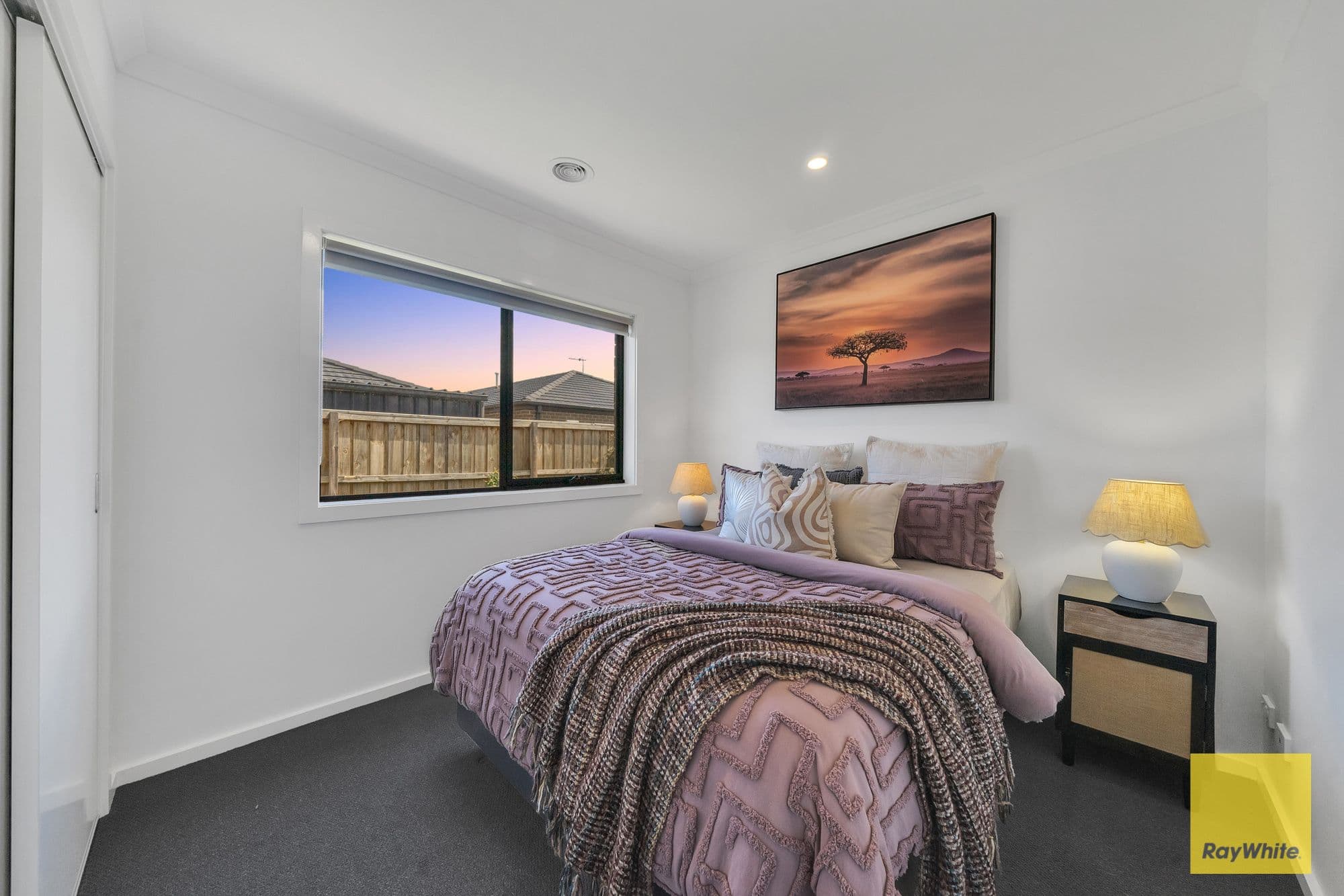 5 Sicily Avenue, DEANSIDE VIC 3336, Deanside - Thumbnail 8