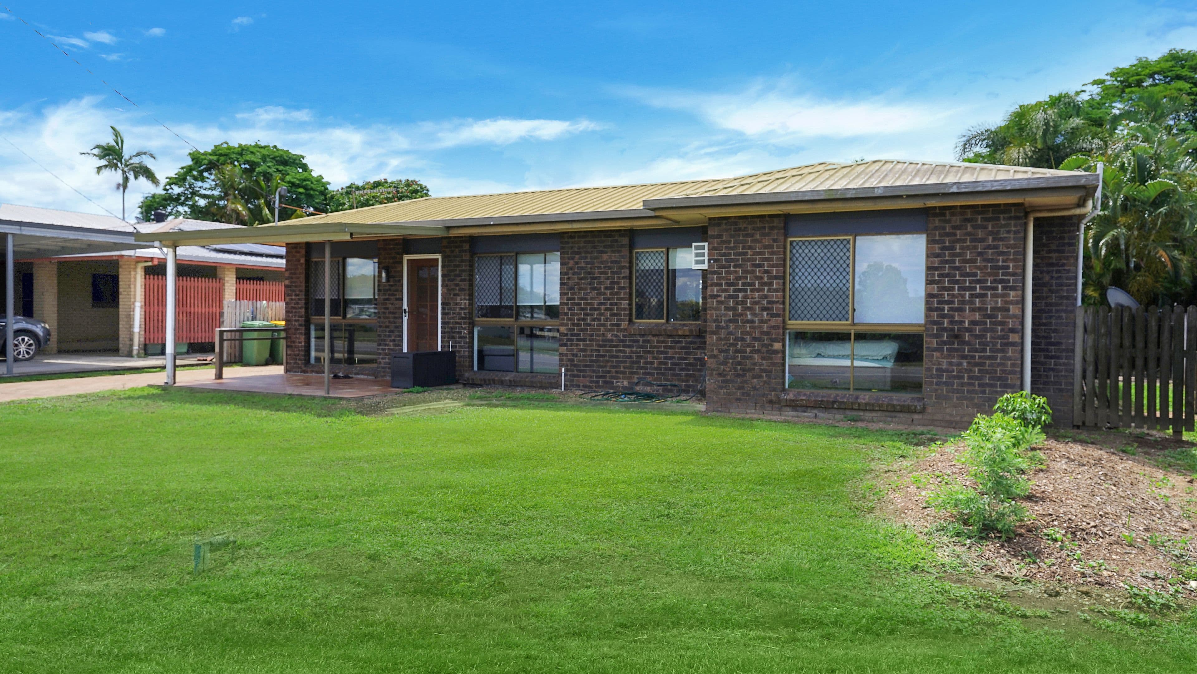 91 Sarina Beach Road, Sarina QLD 4737, Sarina - Thumbnail 3