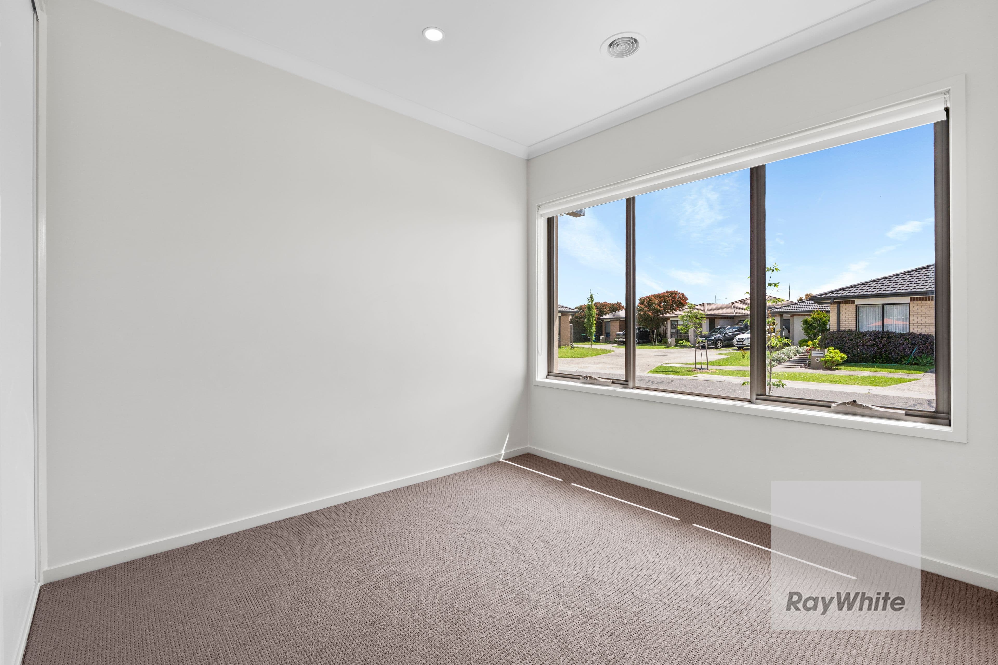 6 Medallion Avenue, Beveridge VIC 3753, Beveridge - Thumbnail 2