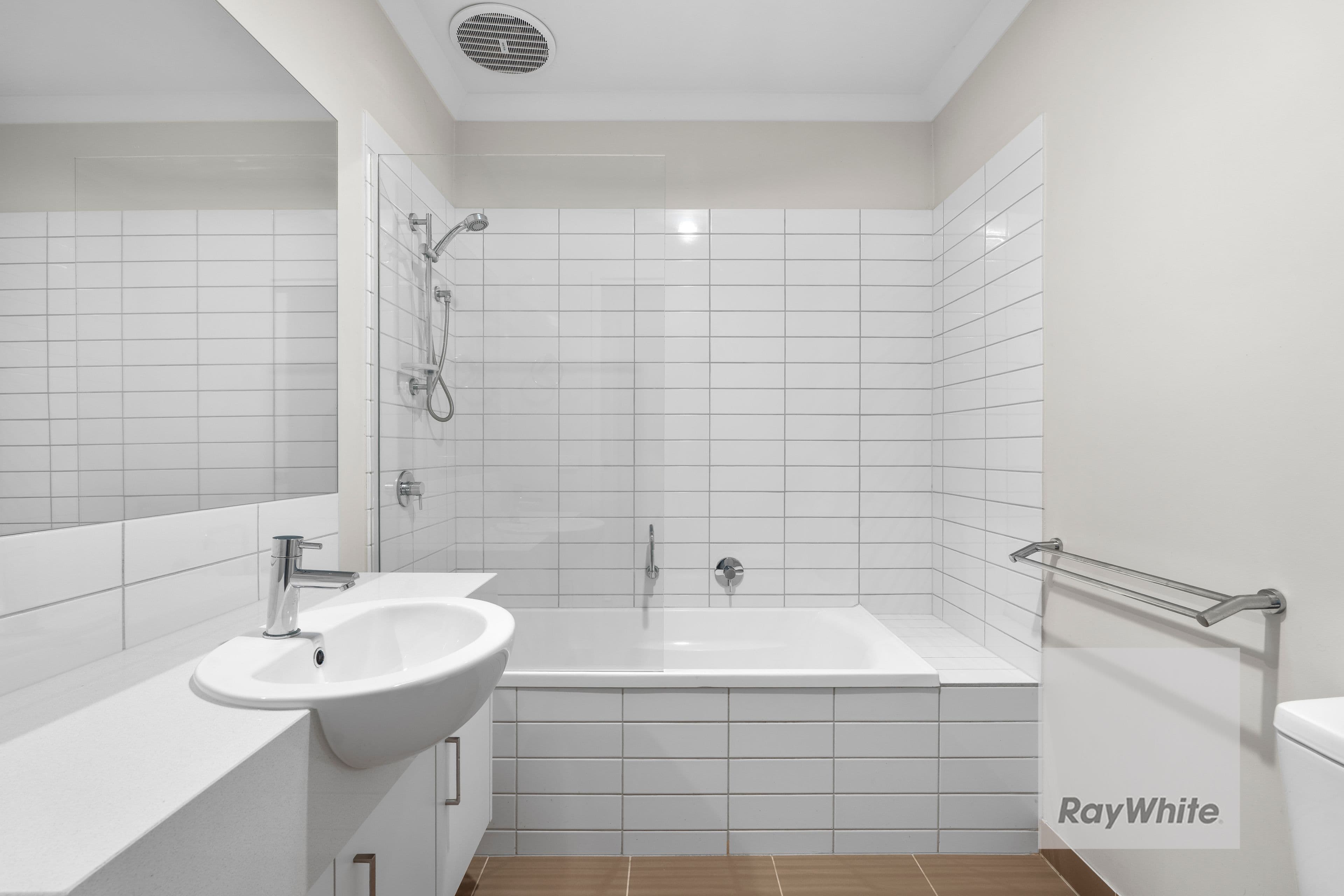 6 Medallion Avenue, Beveridge VIC 3753, Beveridge - Thumbnail 5