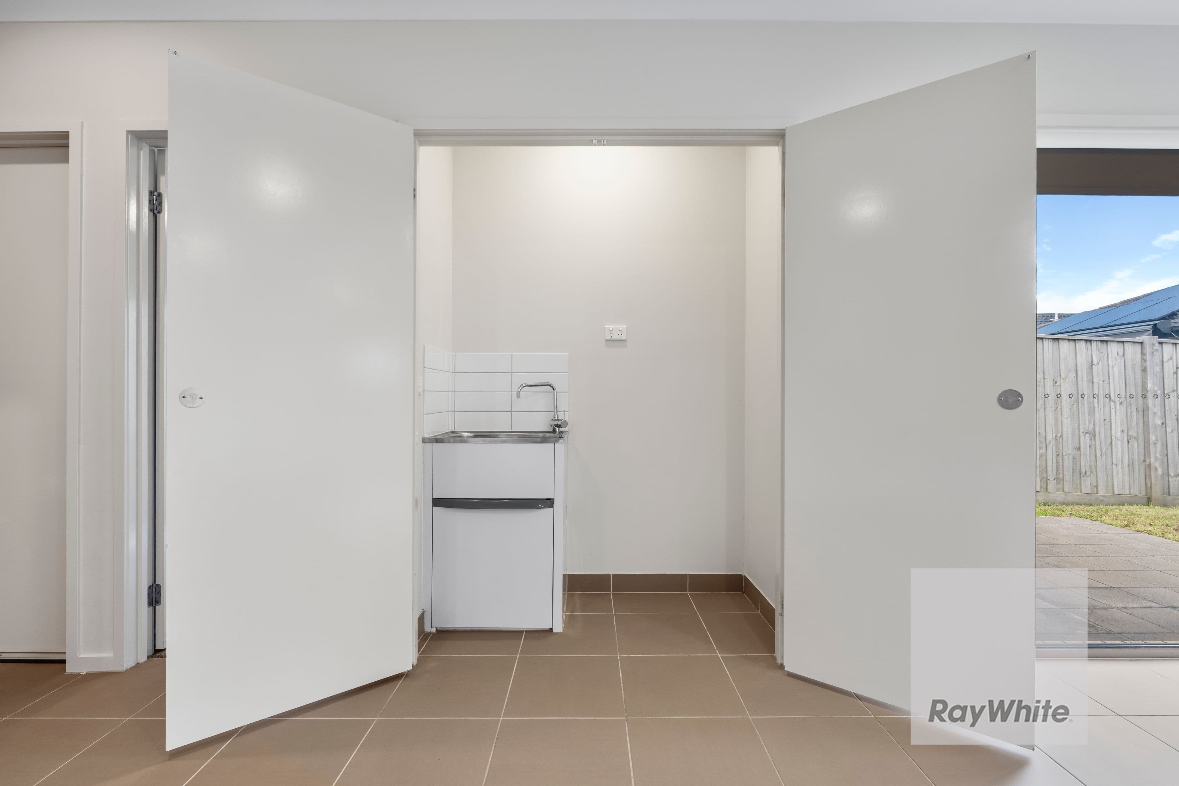 6 Medallion Avenue, Beveridge VIC 3753, Beveridge - Thumbnail 7