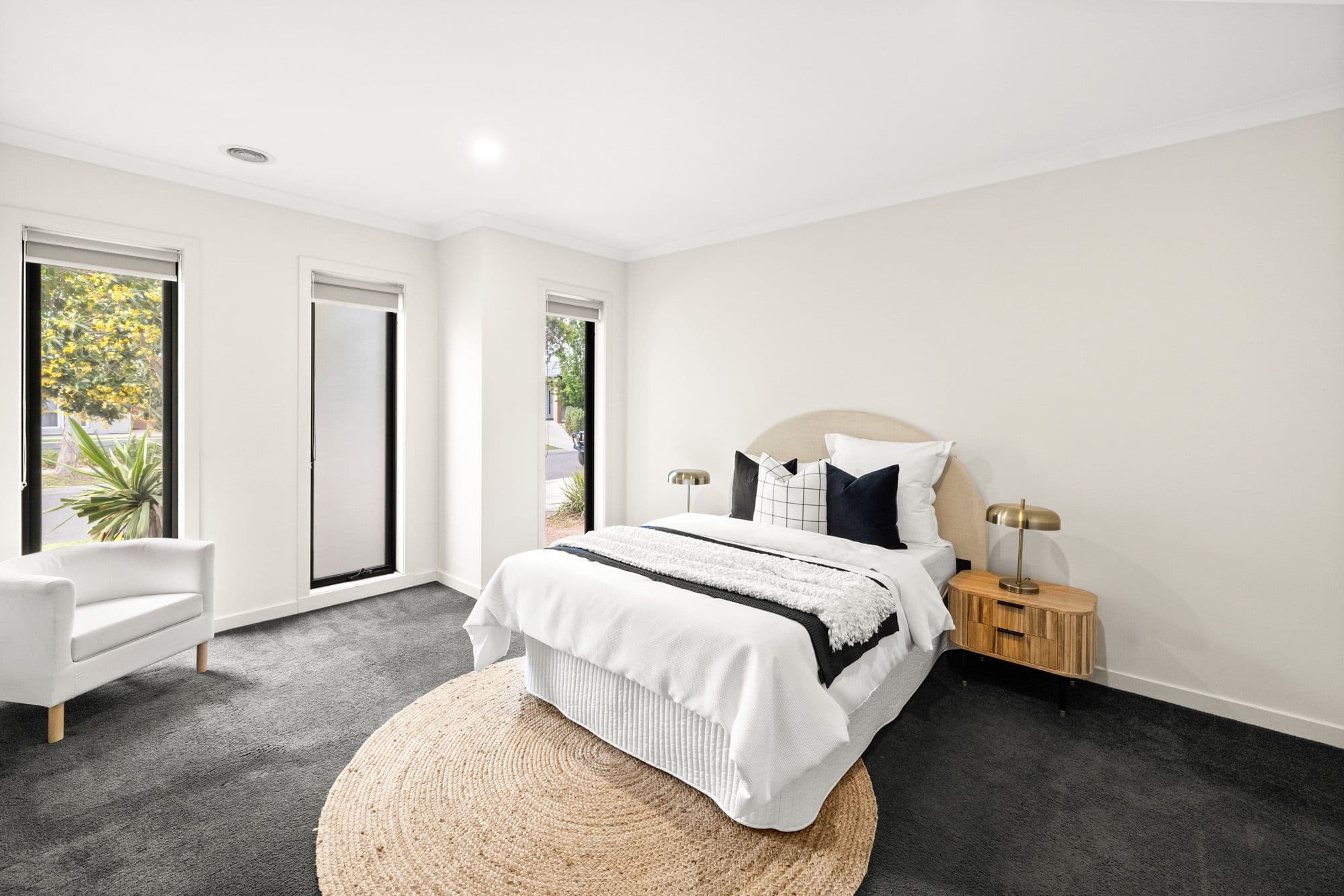 15 Saltmarsh Crescent, Point Cook VIC 3030, Point Cook - Thumbnail 2