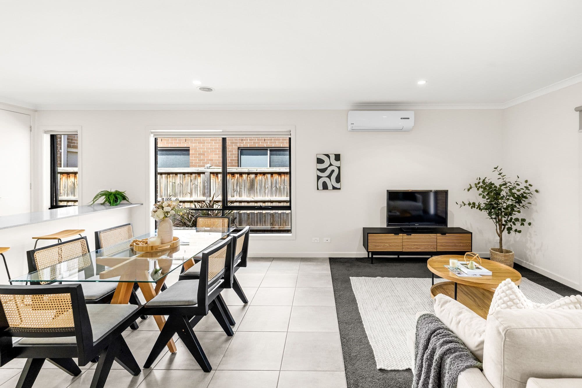 15 Saltmarsh Crescent, Point Cook VIC 3030, Point Cook - Thumbnail 4