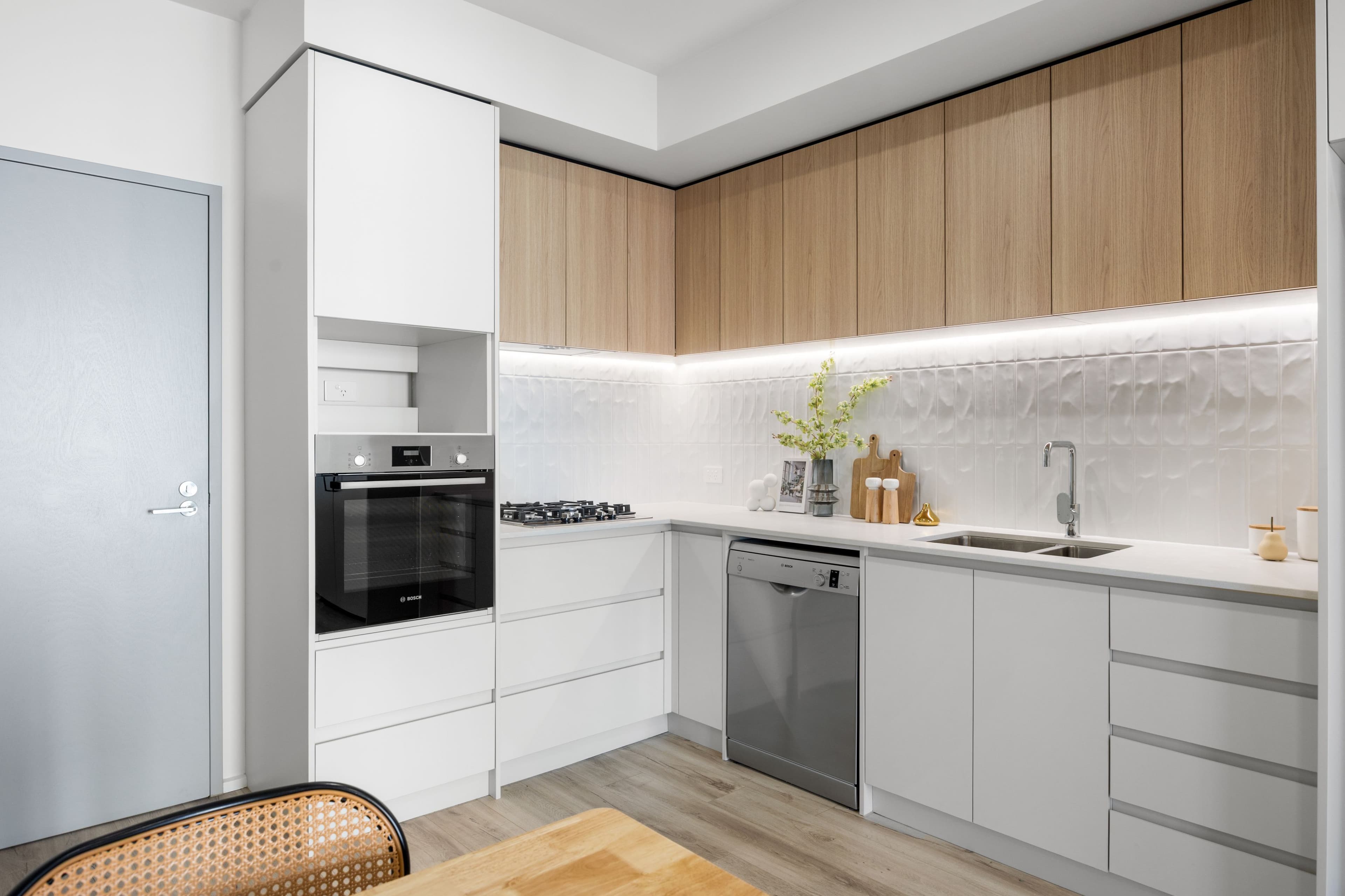 6 Penaluna Place, Adelaide SA 5000, Adelaide - Thumbnail 6