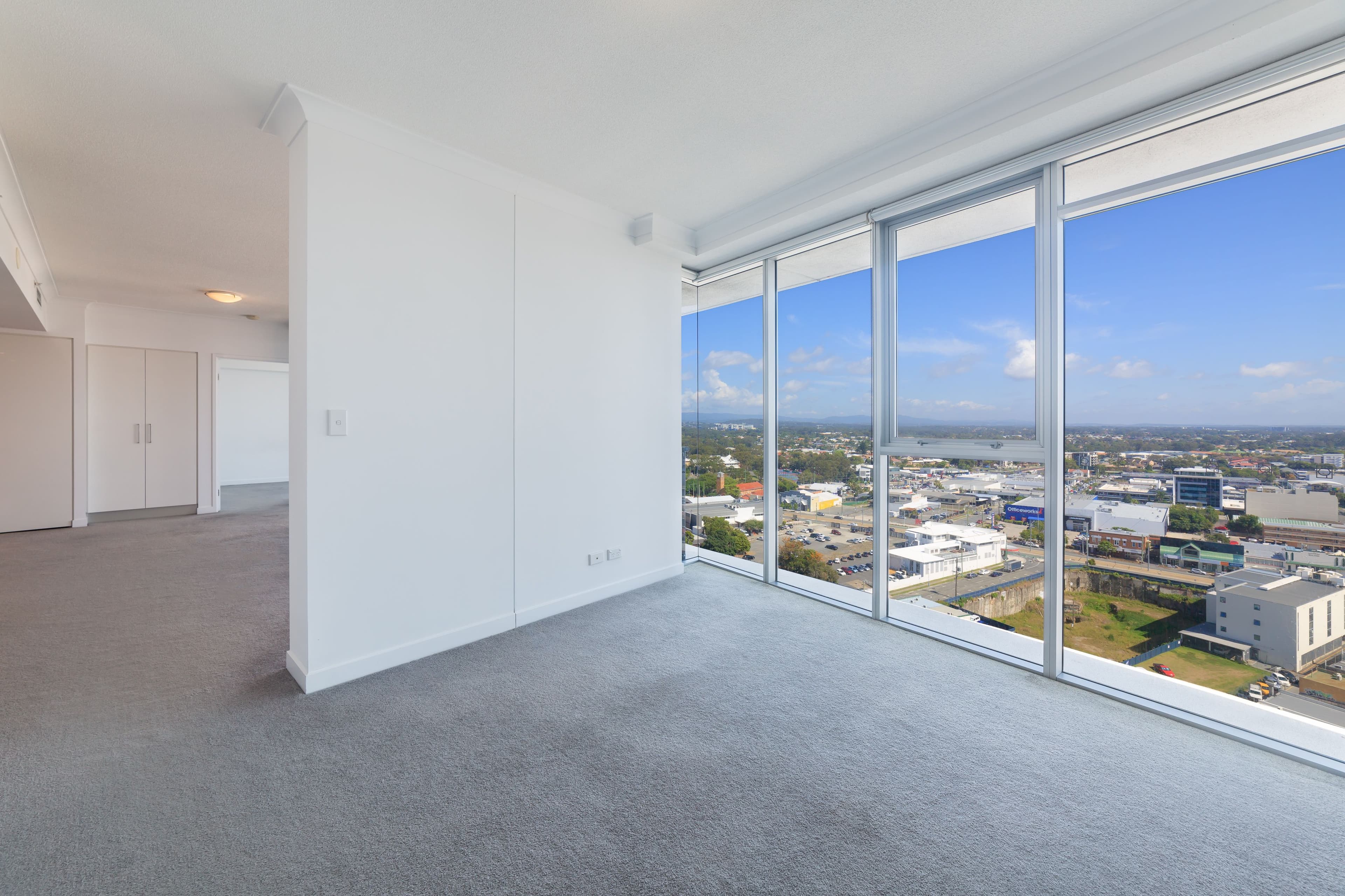 5 Lawson Street, Southport QLD 4215, Southport - Thumbnail 5