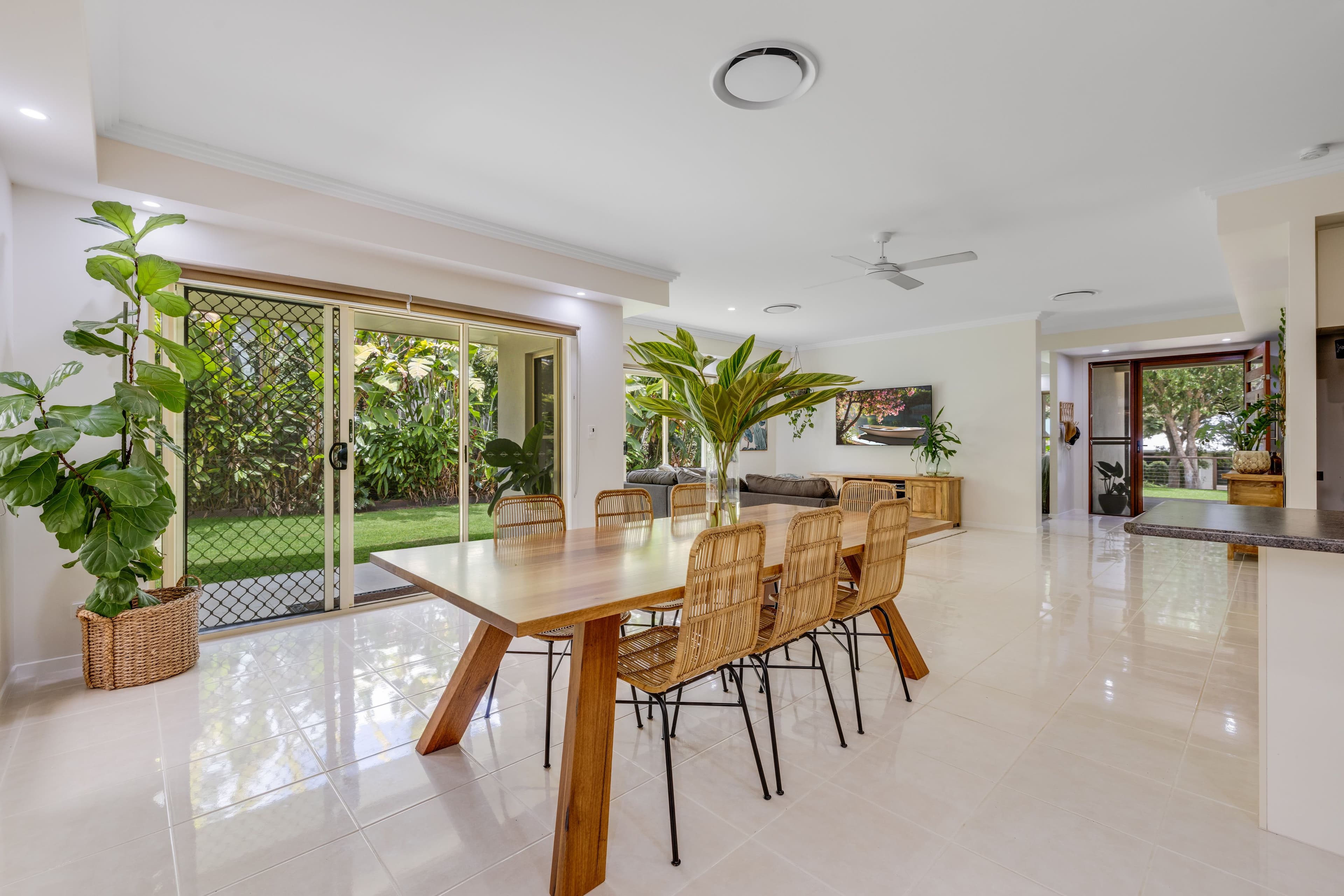 6 Paynters Pocket Avenue, Palmwoods QLD 4555, Palmwoods - Thumbnail 2