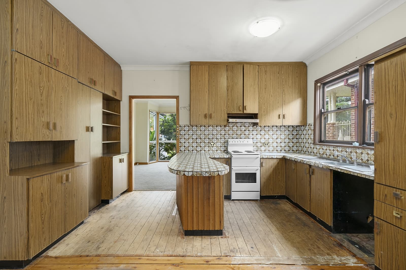 12 Gregory Street,Putney, Putney - Thumbnail 6