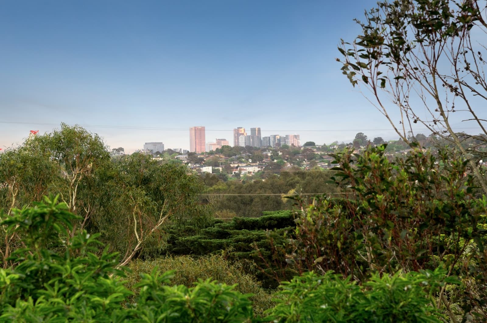 8 Glenard Drive,Eaglemont, Eaglemont - Thumbnail 3