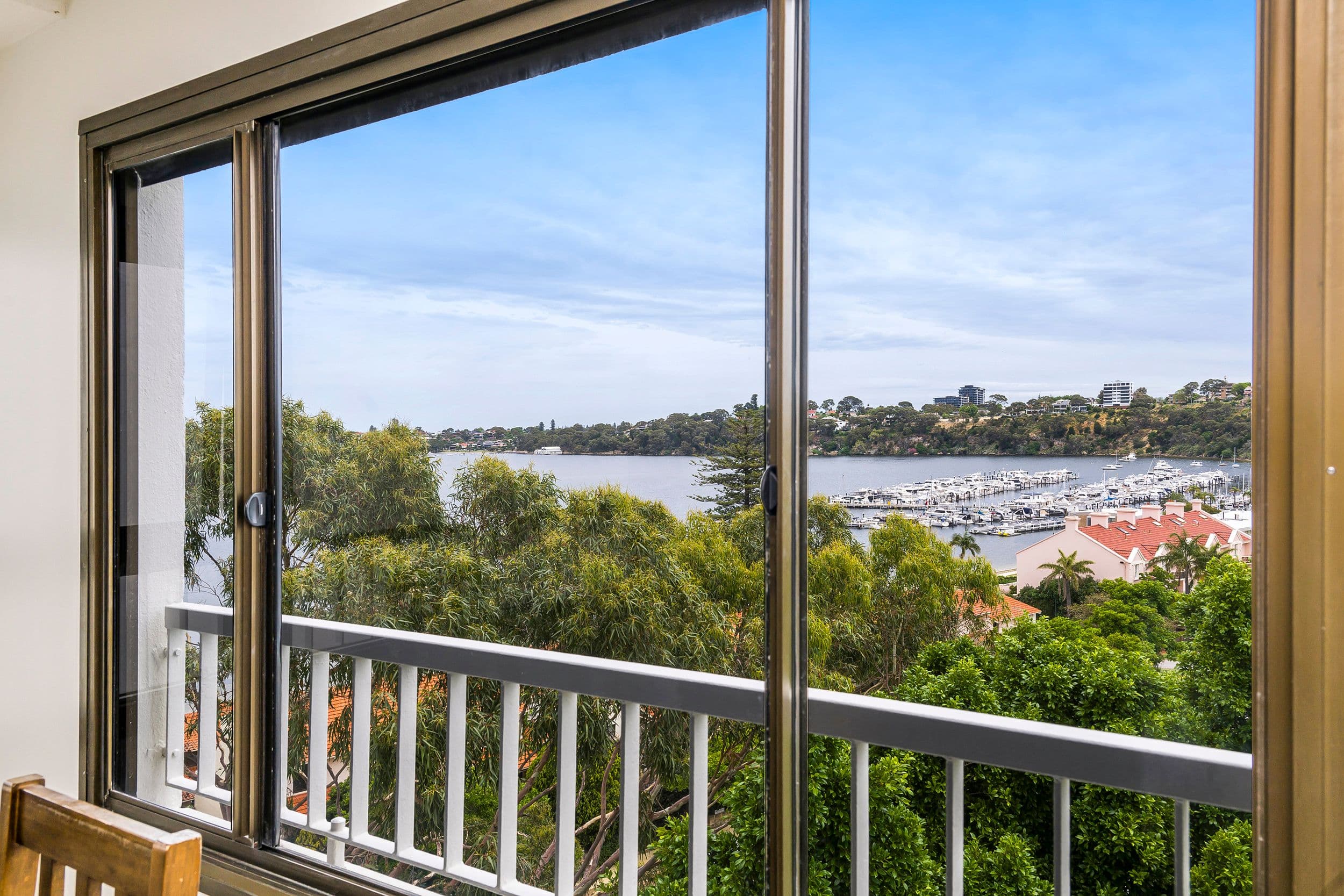 25 Victoria Avenue, Claremont WA 6010, Claremont - Thumbnail 2