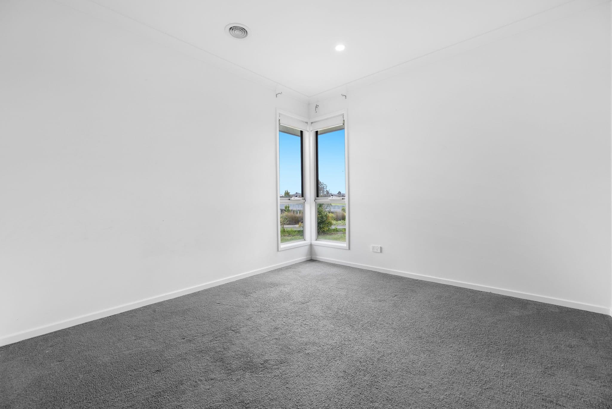 25 Tarnbeck Circuit, Clyde North VIC 3978, Clyde North - Thumbnail 5