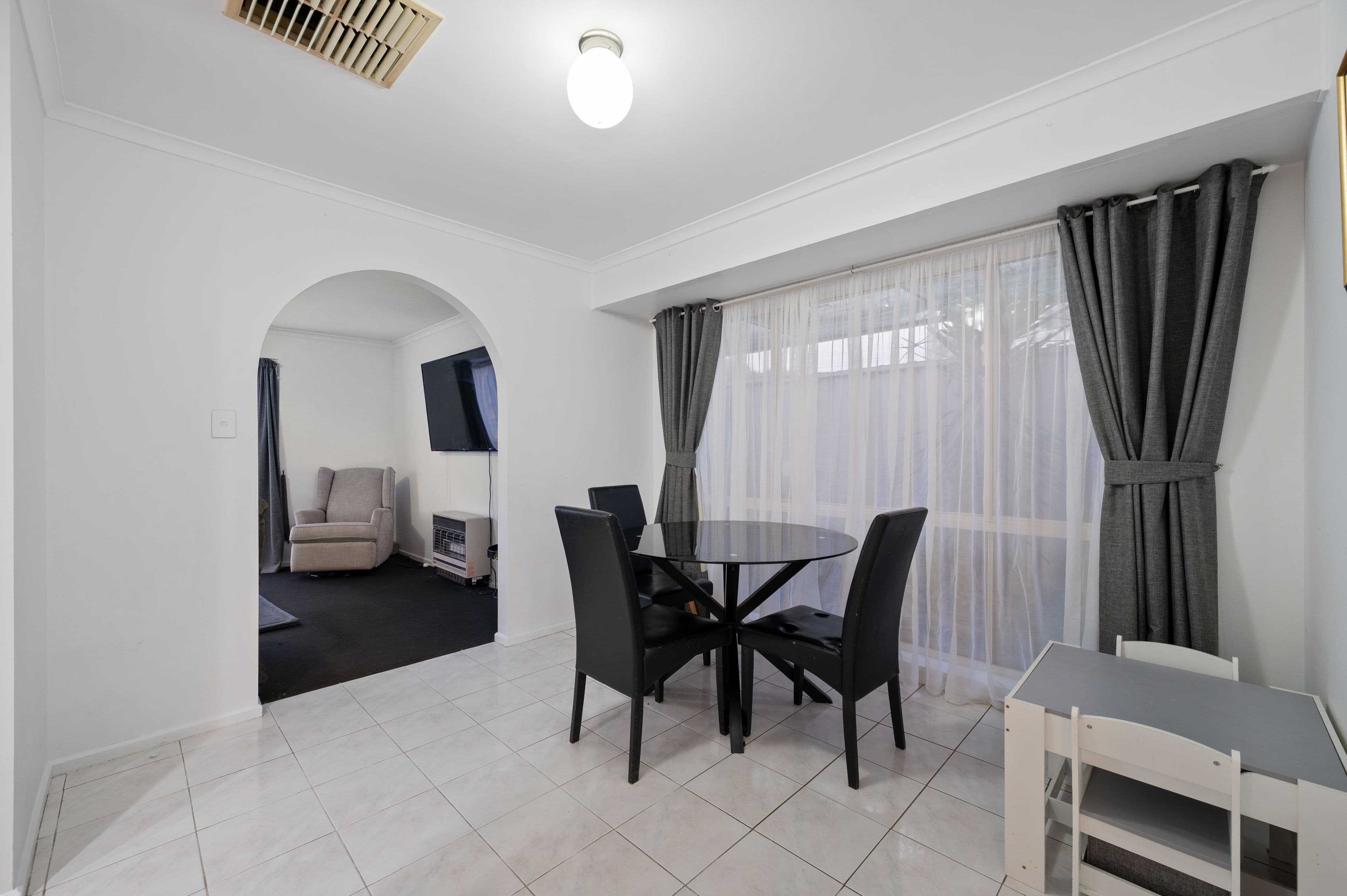 1 Jacaranda Drive, Craigmore SA 5114, Craigmore - Thumbnail 3