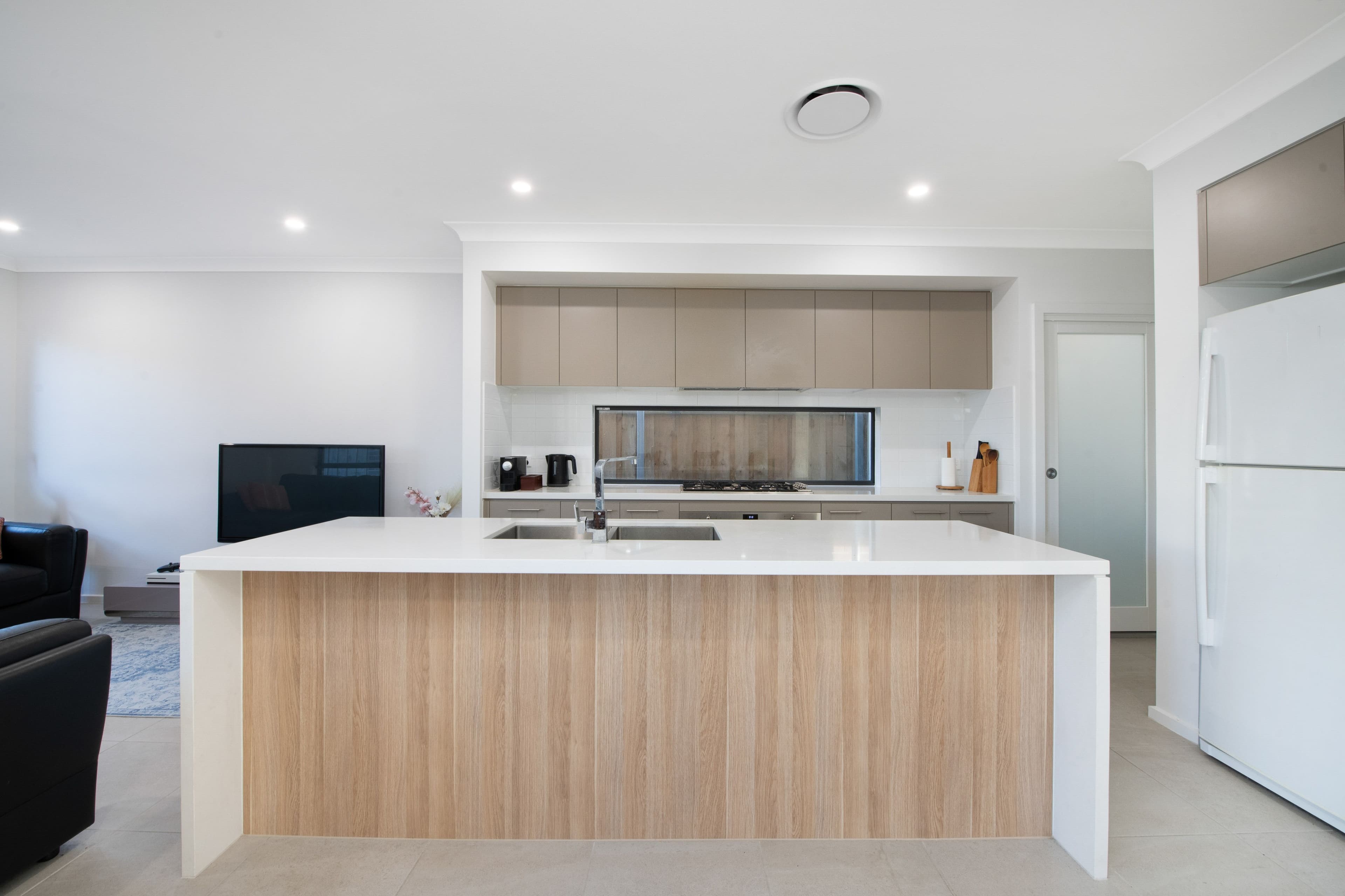 8 Awaba Street, Kellyville NSW 2155, Kellyville - Thumbnail 2