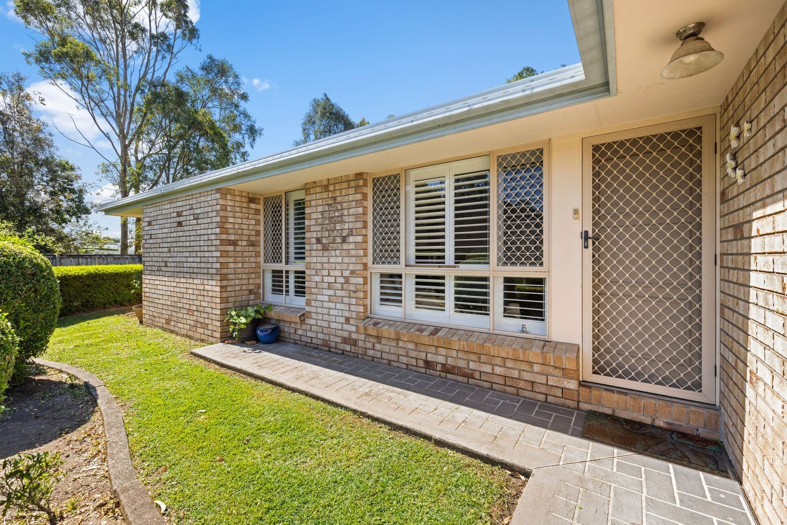 11 Thornlake Court, Tingalpa QLD 4173, Tingalpa - Thumbnail 2