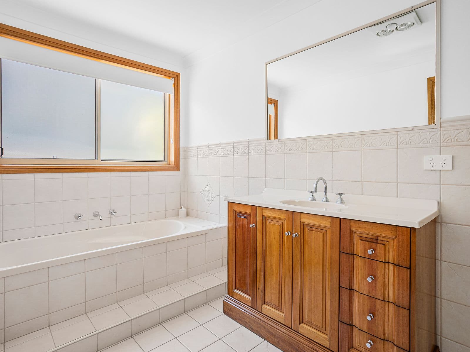 37 Ragamuffin Circuit, Shell Cove - Thumbnail 8