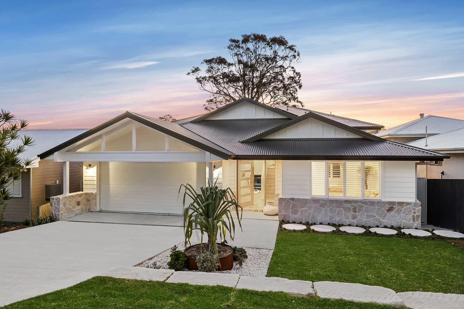 5 Rysdyk Parade,Wamberal, Wamberal - Image 1