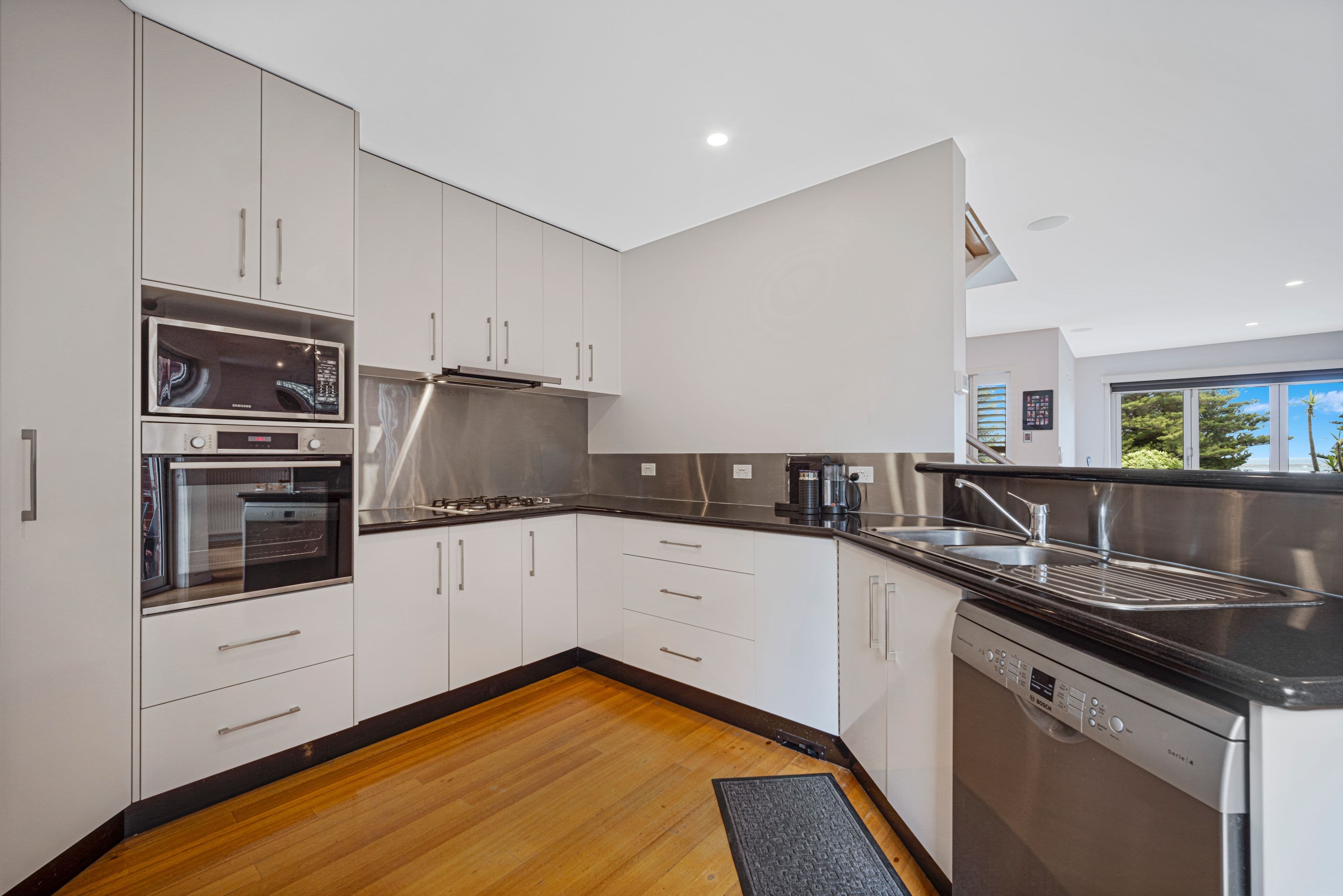 4 Bayview Terrace, Warrnambool VIC 3280, Warrnambool - Thumbnail 5
