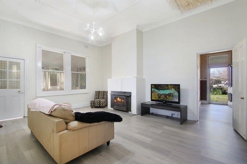 165 Albury Street, Holbrook NSW 2644, Holbrook - Image 1