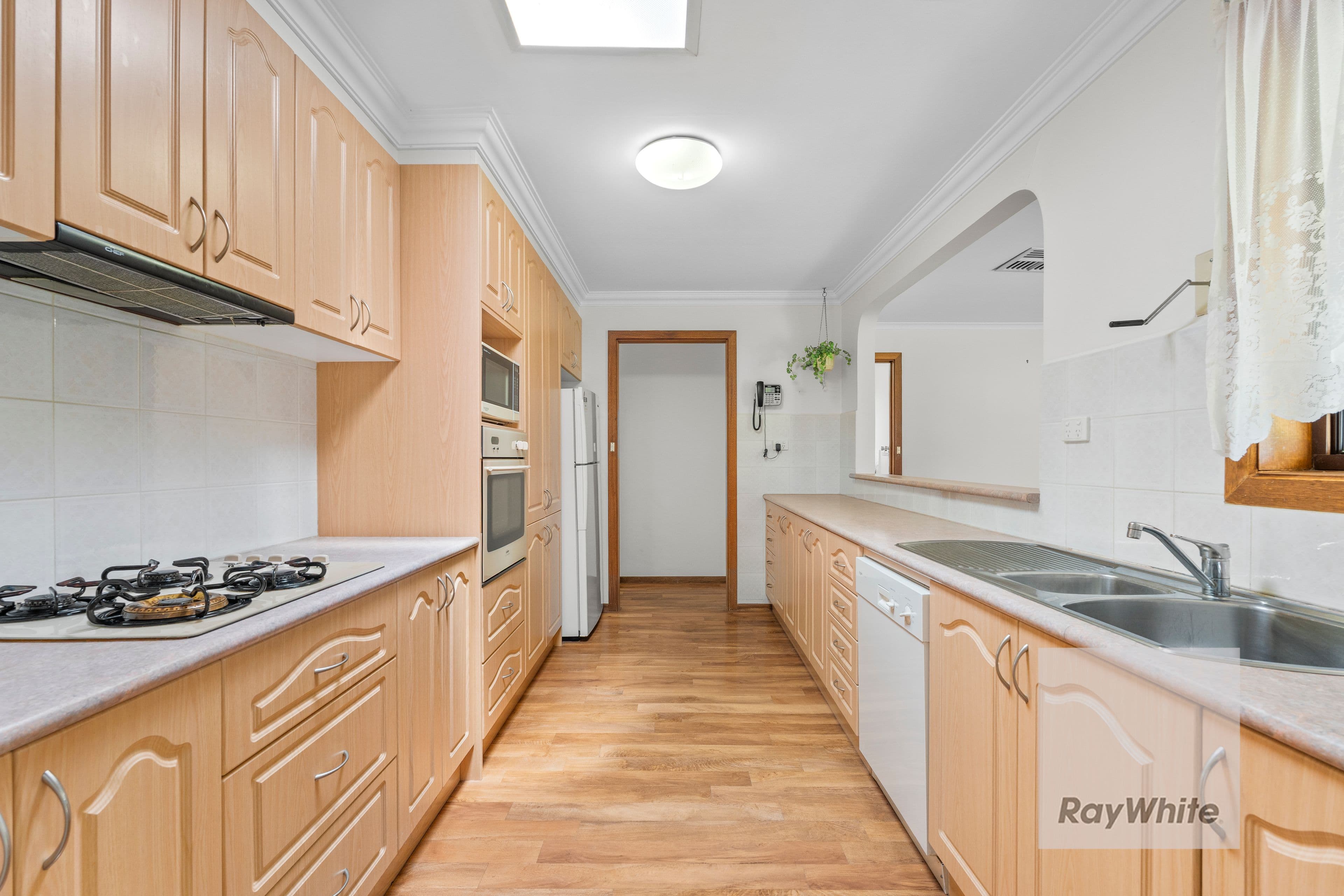 38 Hibiscus Avenue, Bundoora VIC 3083, Bundoora - Thumbnail 2