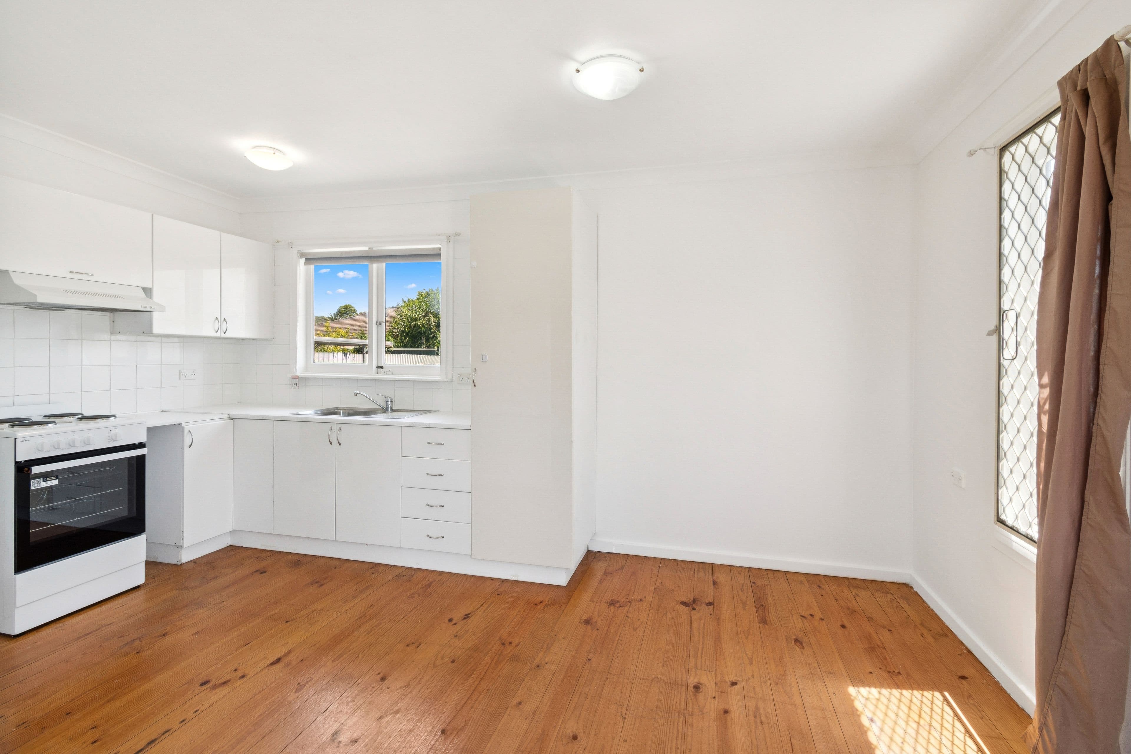 44 Bambil Crescent, Dapto NSW 2530, Dapto - Thumbnail 3