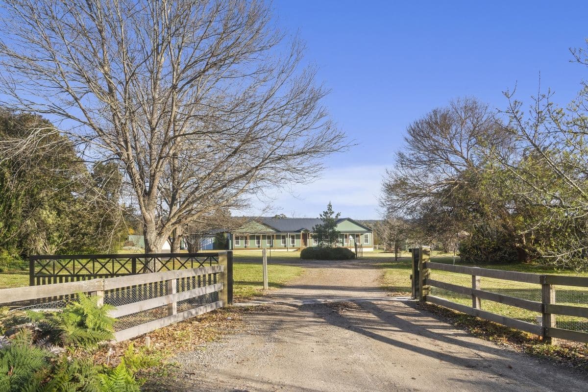 562 Wilson Drive, BALMORAL VILLAGE NSW 2571, Balmoral - Thumbnail 3
