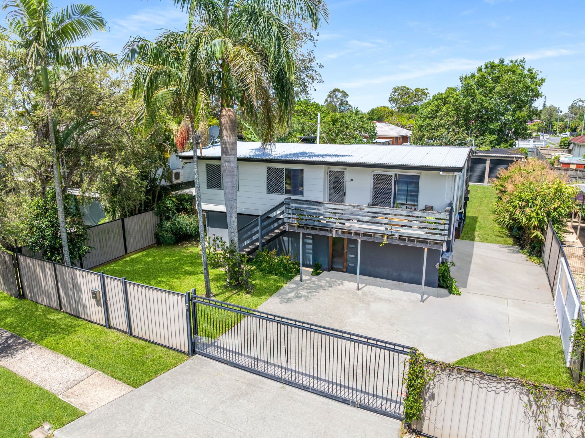 28 Winifred Street, Kingston QLD 4114, Kingston - Thumbnail 2