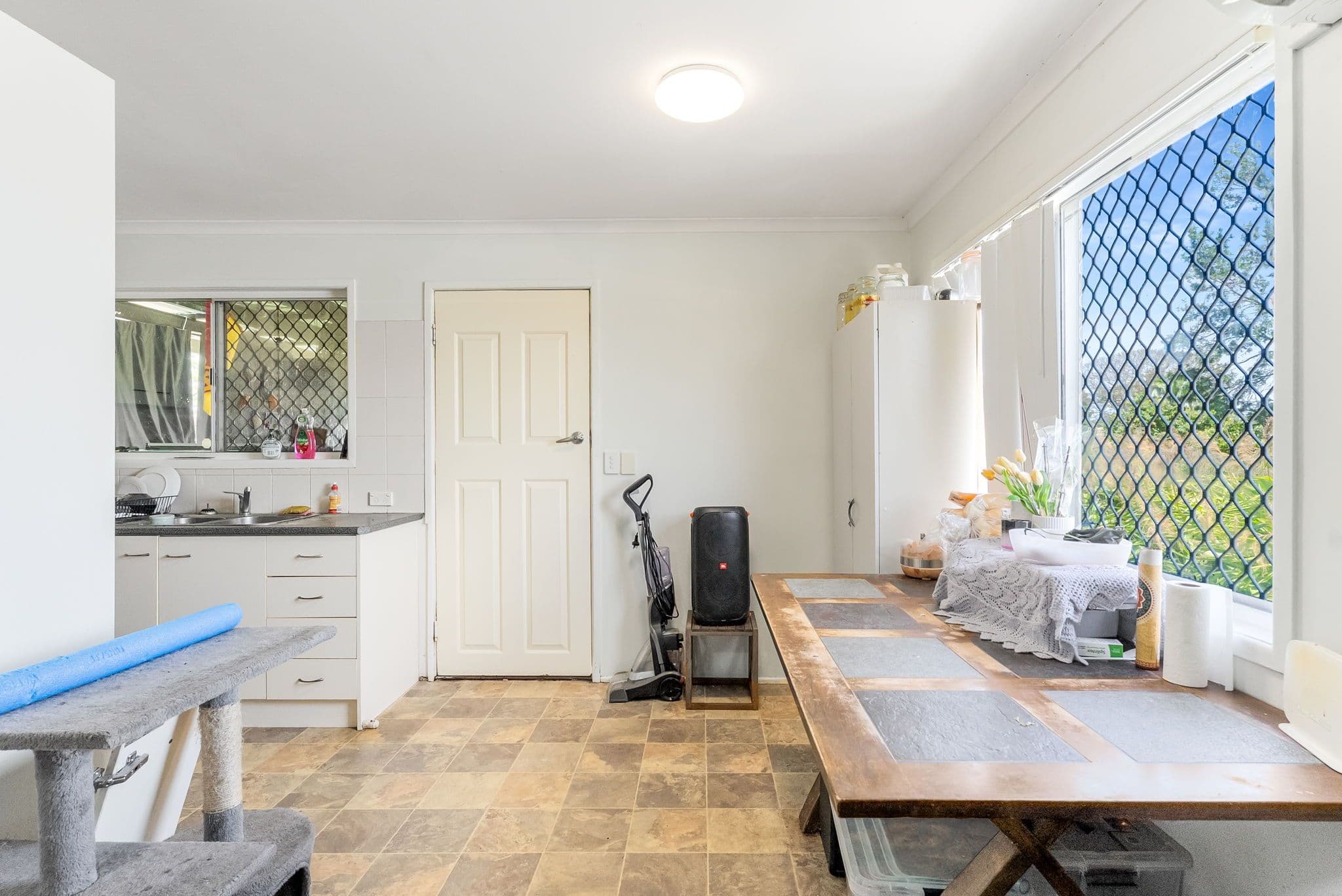 28 Winifred Street, Kingston QLD 4114, Kingston - Thumbnail 6
