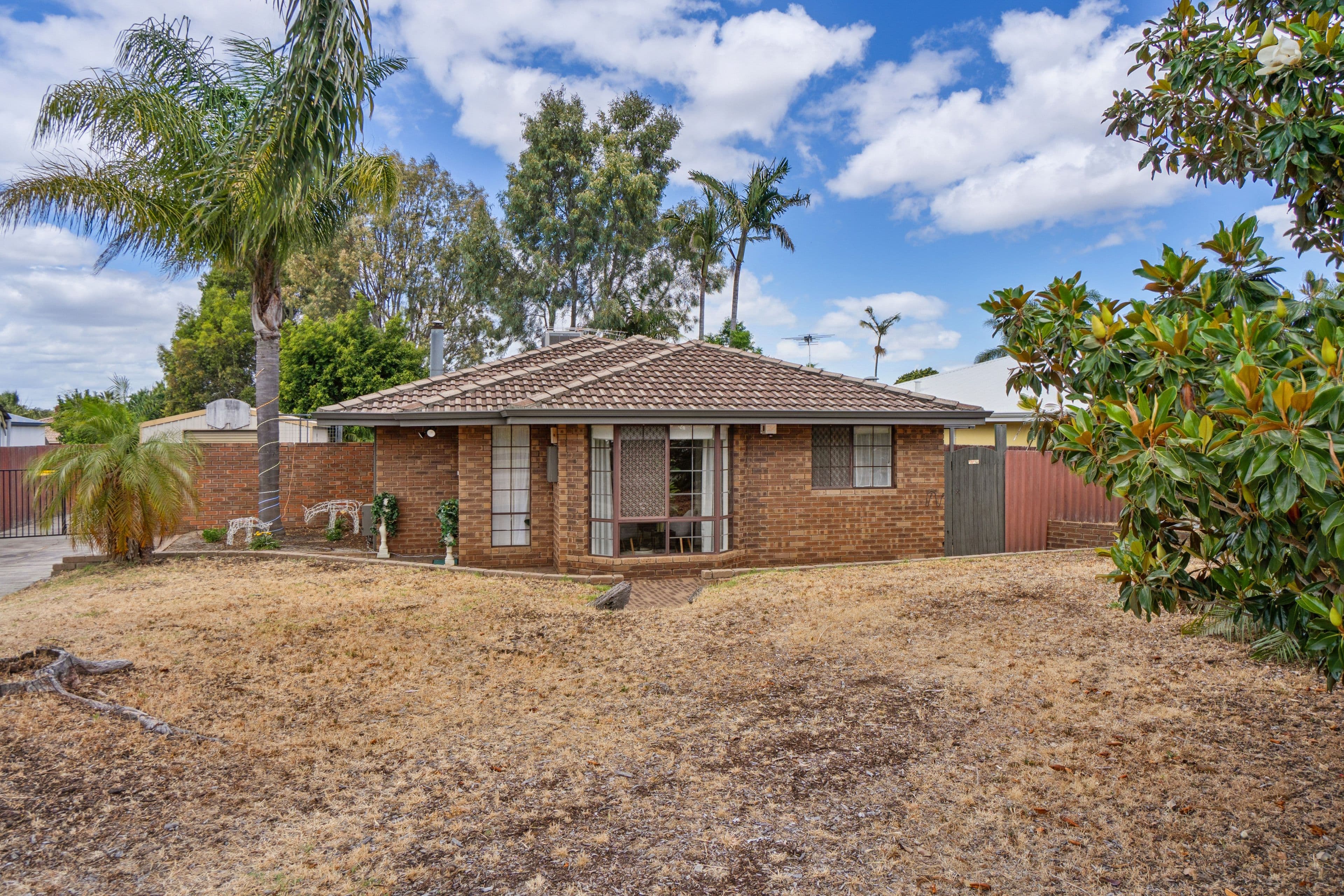 5 Dodds Place, Beechboro WA 6063, Beechboro - Thumbnail 2