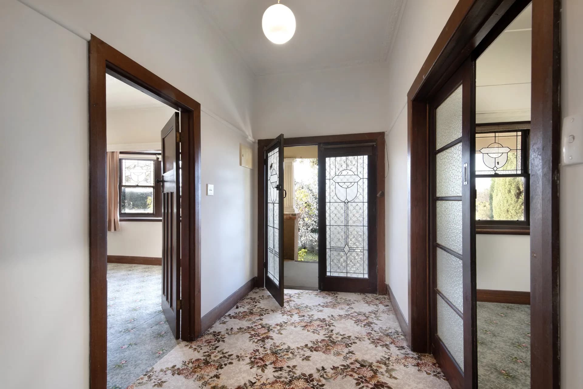 24 Gainsborough Street, Castlemaine., Castlemaine - Thumbnail 2