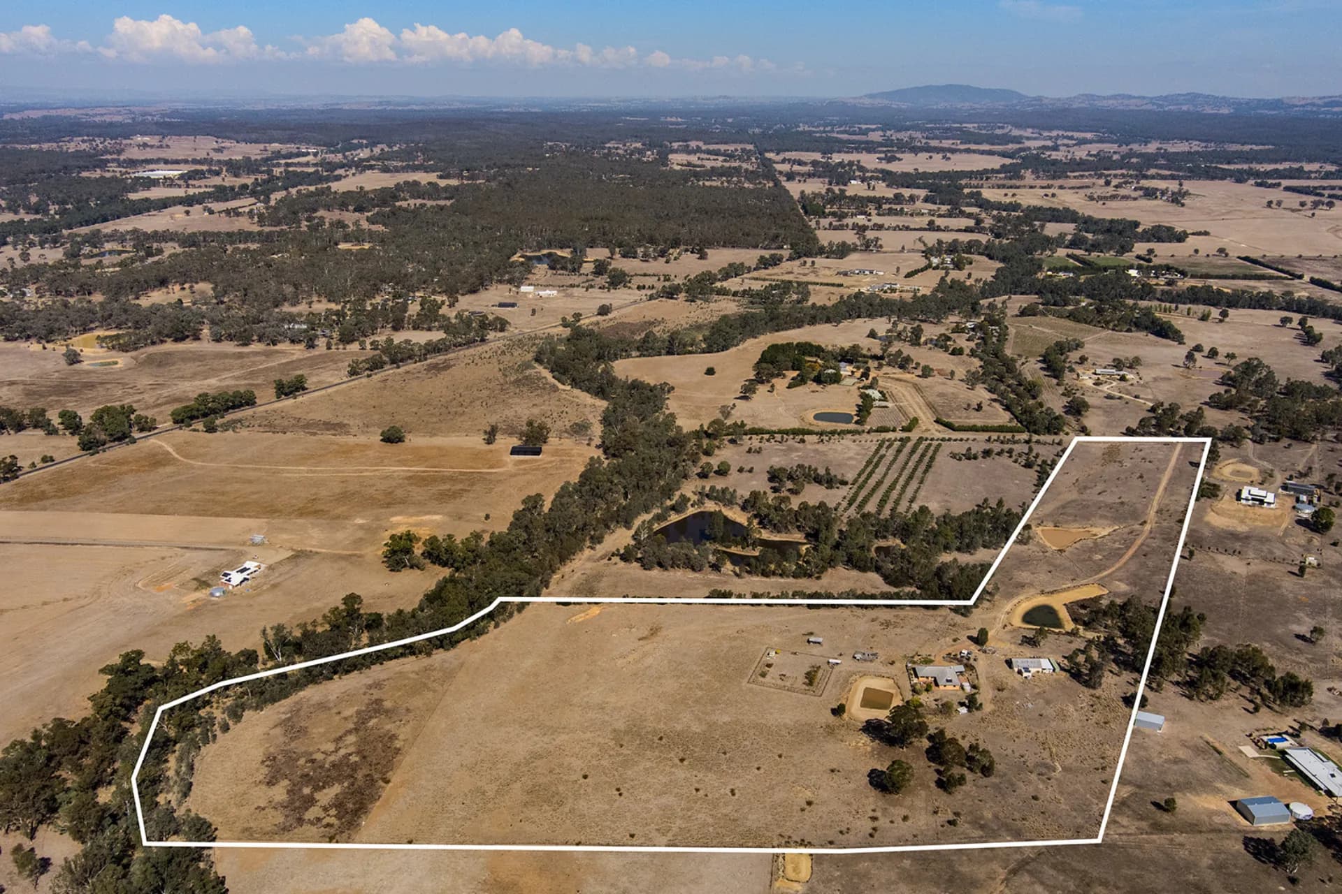 379 Sinclairs Road, Longlea, VIC, Longlea - Thumbnail 2