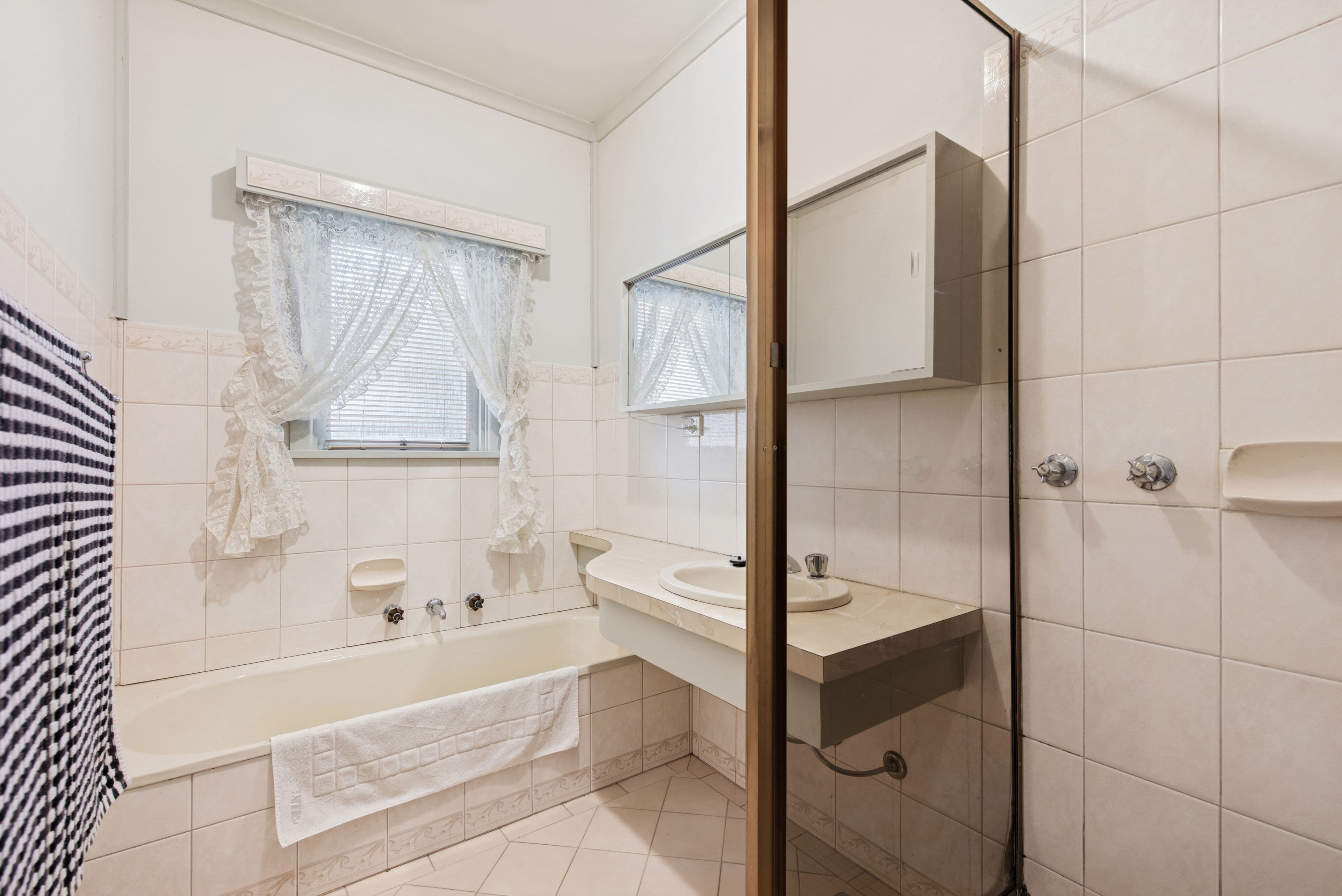 65 Heathmont Road, Ringwood VIC 3134, Ringwood - Thumbnail 7