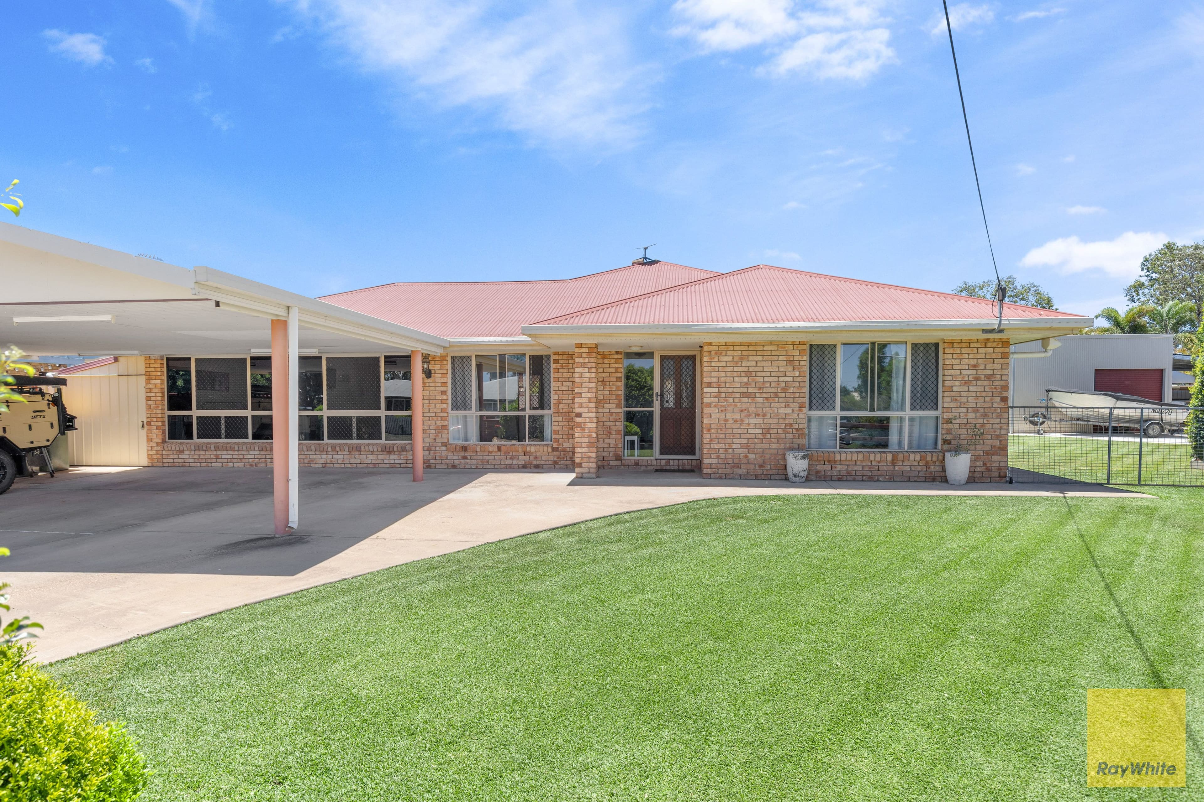 34 Cowan Crescent, Emerald QLD 4720, Emerald - Image 1