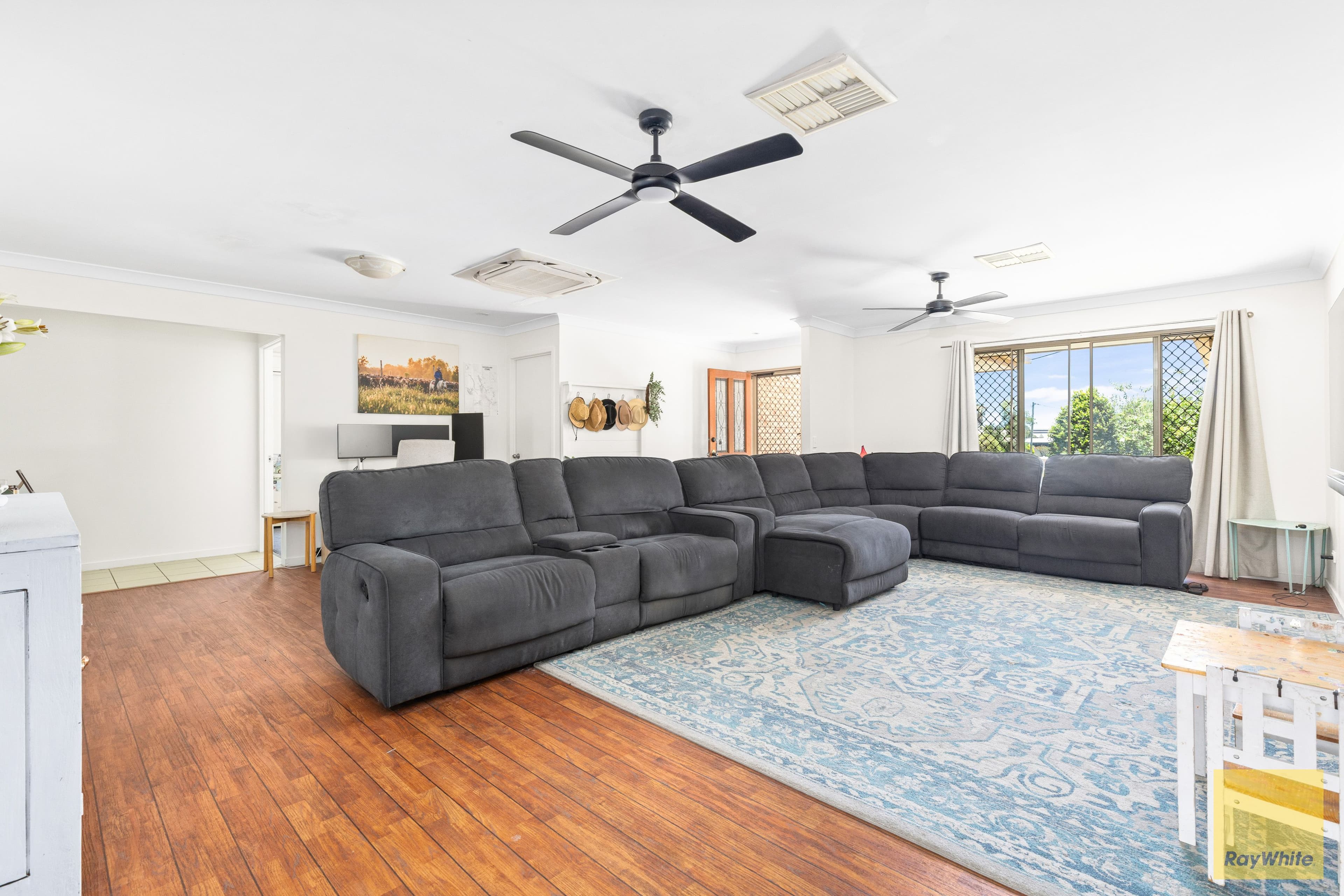 34 Cowan Crescent, Emerald QLD 4720, Emerald - Thumbnail 5